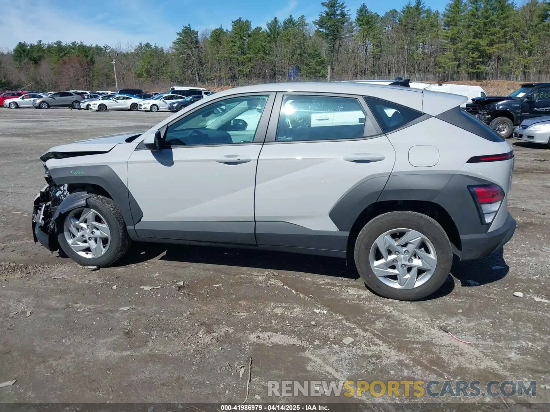 15 Photograph of a damaged car KM8HACAB4SU223537 HYUNDAI KONA 2025