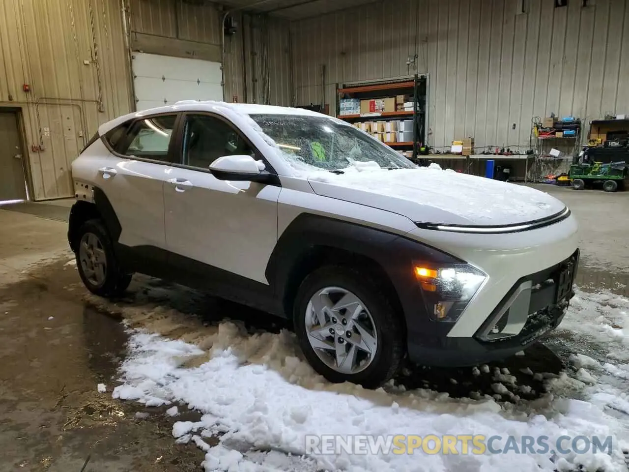 4 Photograph of a damaged car KM8HACAB6SU213642 HYUNDAI KONA 2025