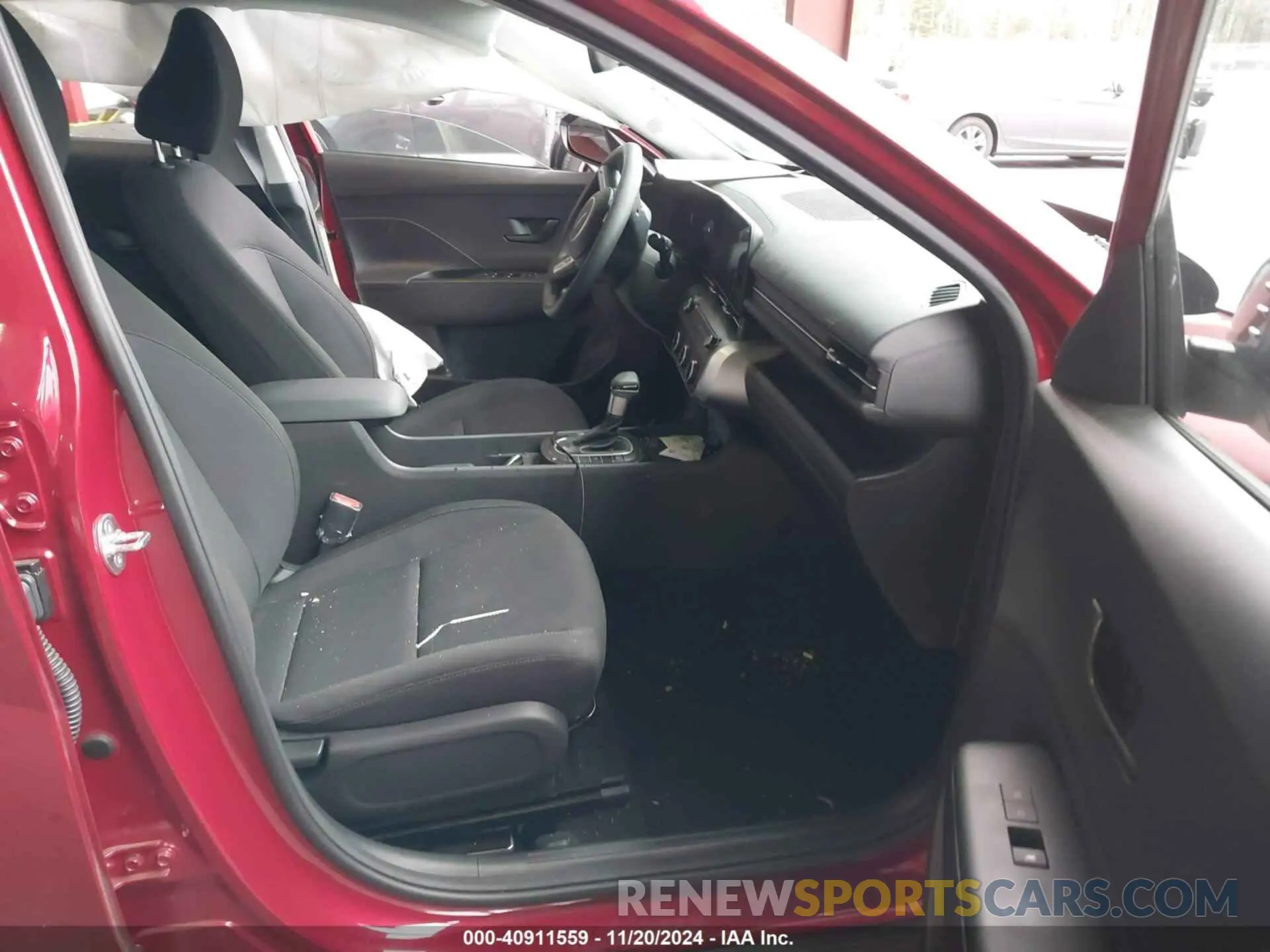 5 Photograph of a damaged car KM8HACABXSU194030 HYUNDAI KONA 2025