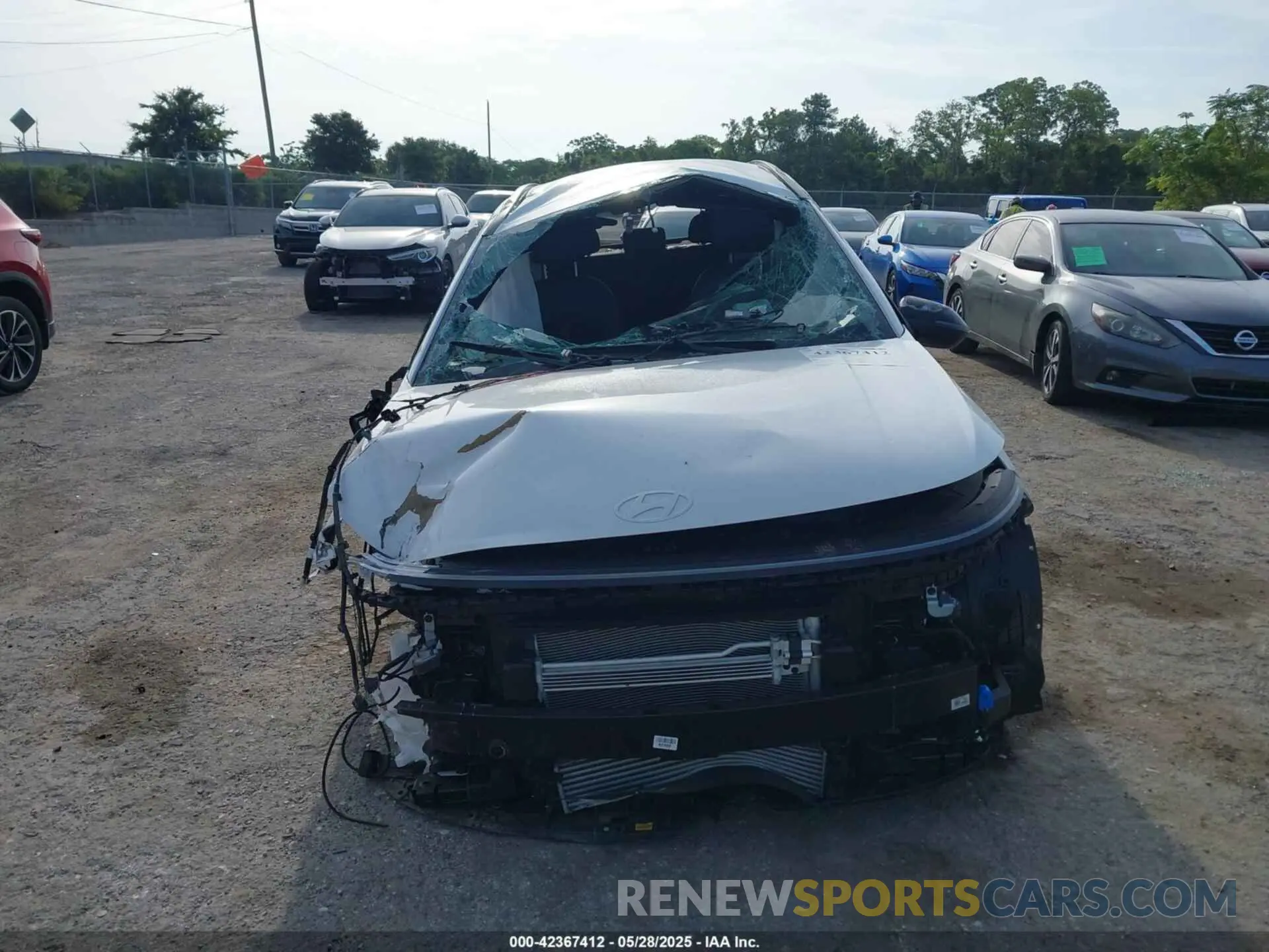 11 Photograph of a damaged car KM8HB3A34SU245771 HYUNDAI KONA 2025