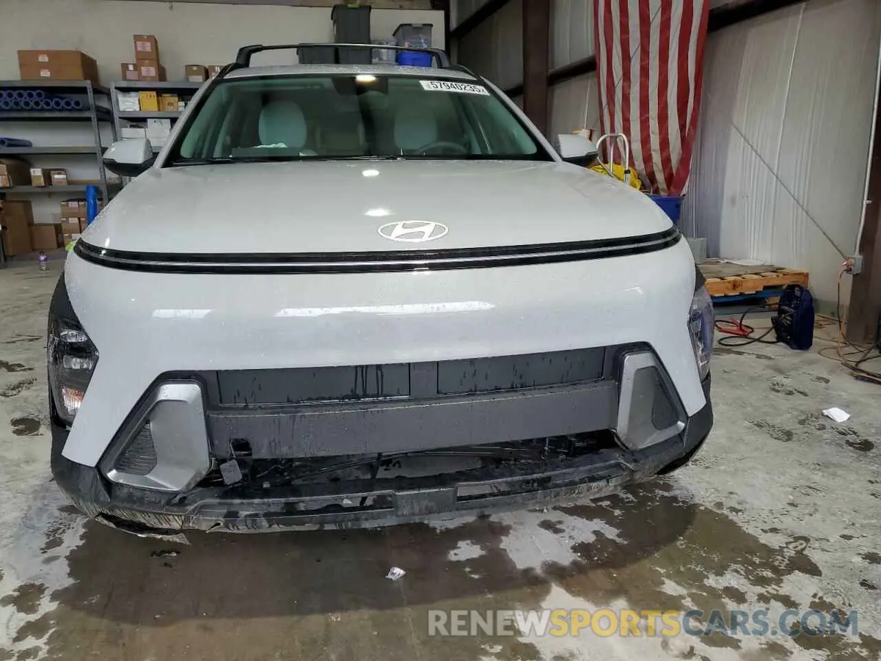 5 Photograph of a damaged car KM8HB3AB0SU253776 HYUNDAI KONA 2025