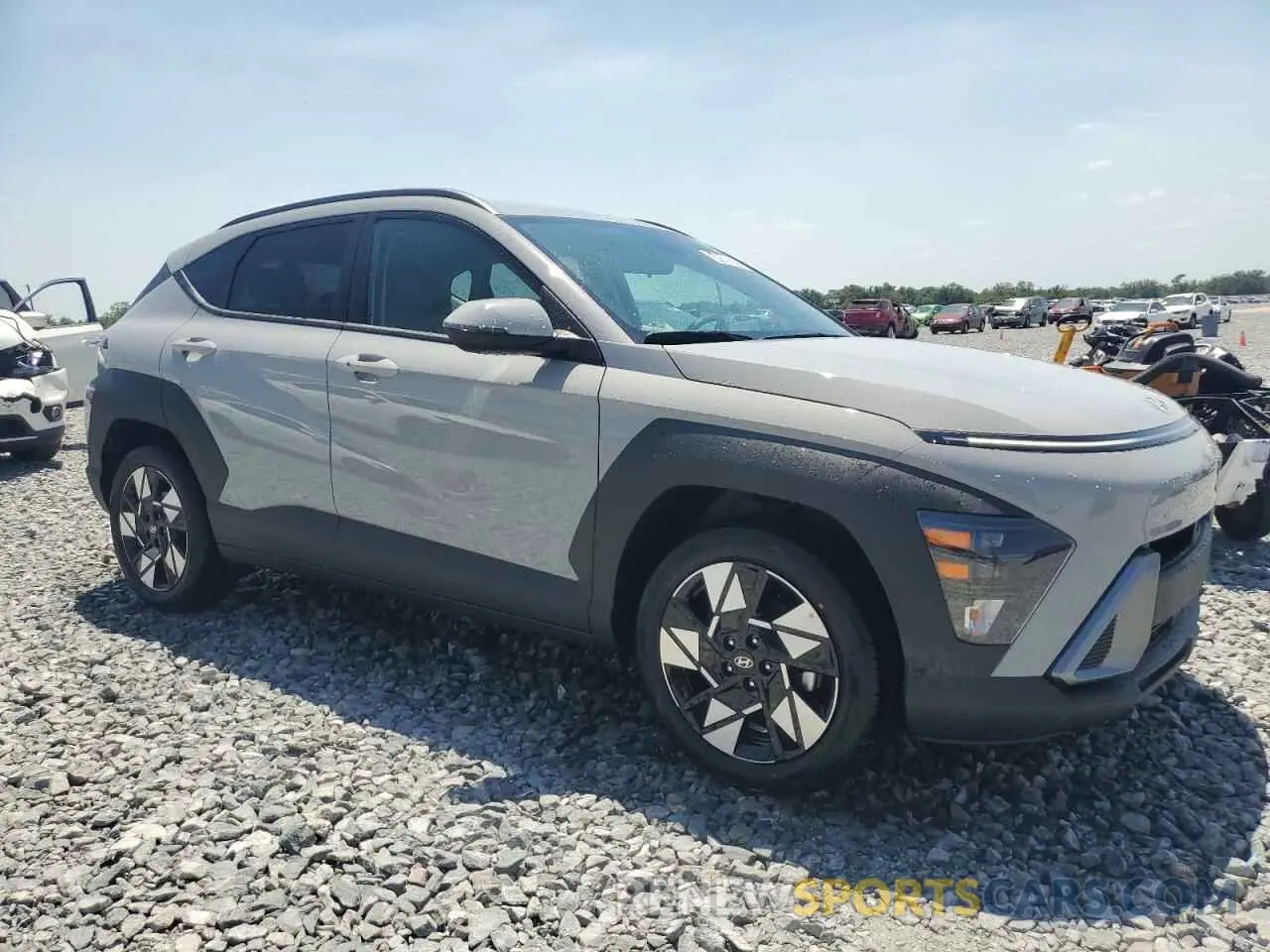 4 Photograph of a damaged car KM8HB3AB0SU285031 HYUNDAI KONA 2025