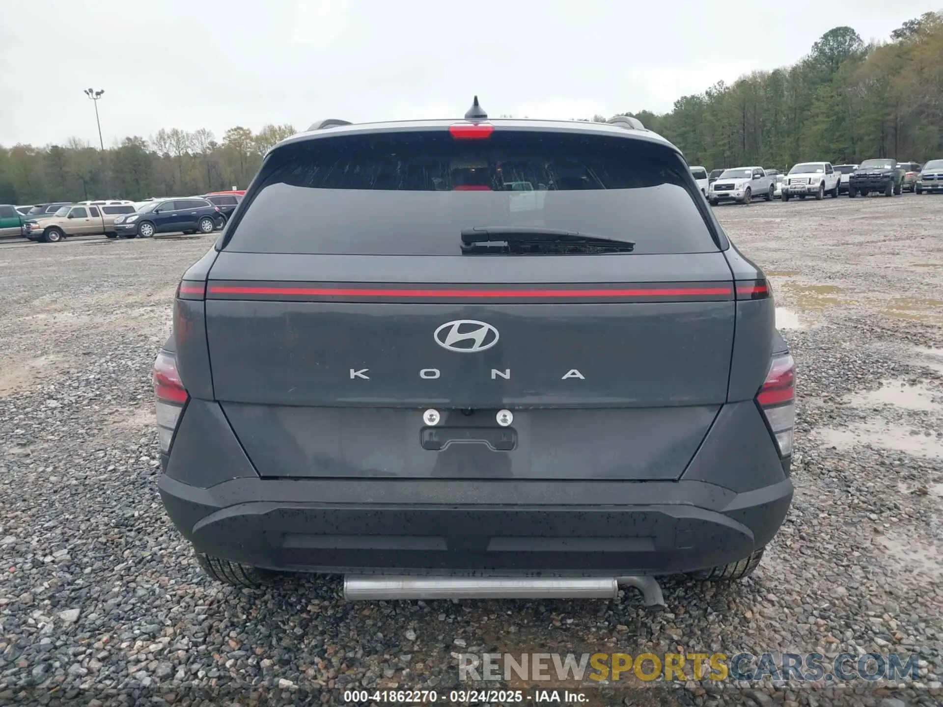 17 Photograph of a damaged car KM8HB3AB1SU209284 HYUNDAI KONA 2025