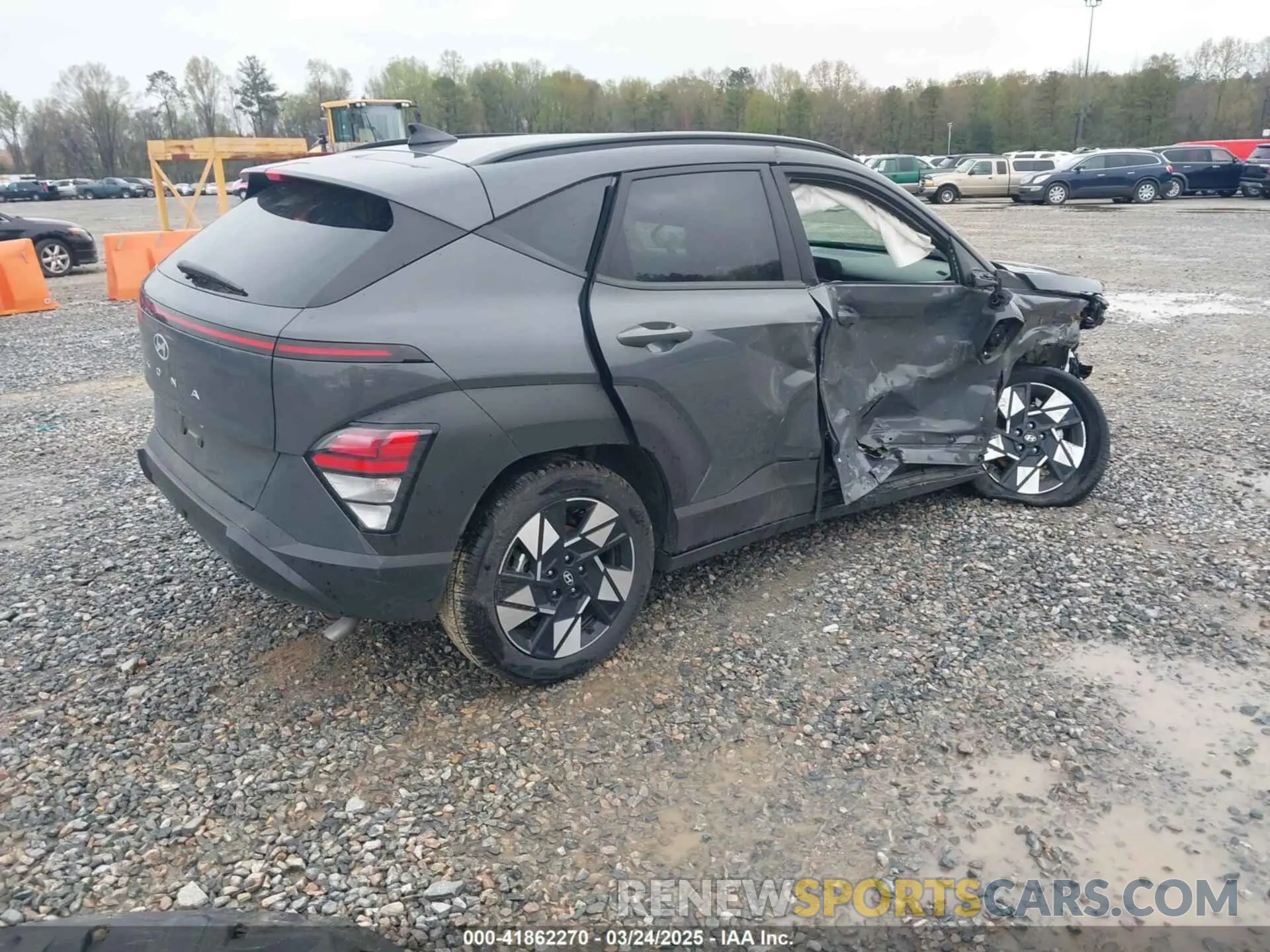 4 Photograph of a damaged car KM8HB3AB1SU209284 HYUNDAI KONA 2025