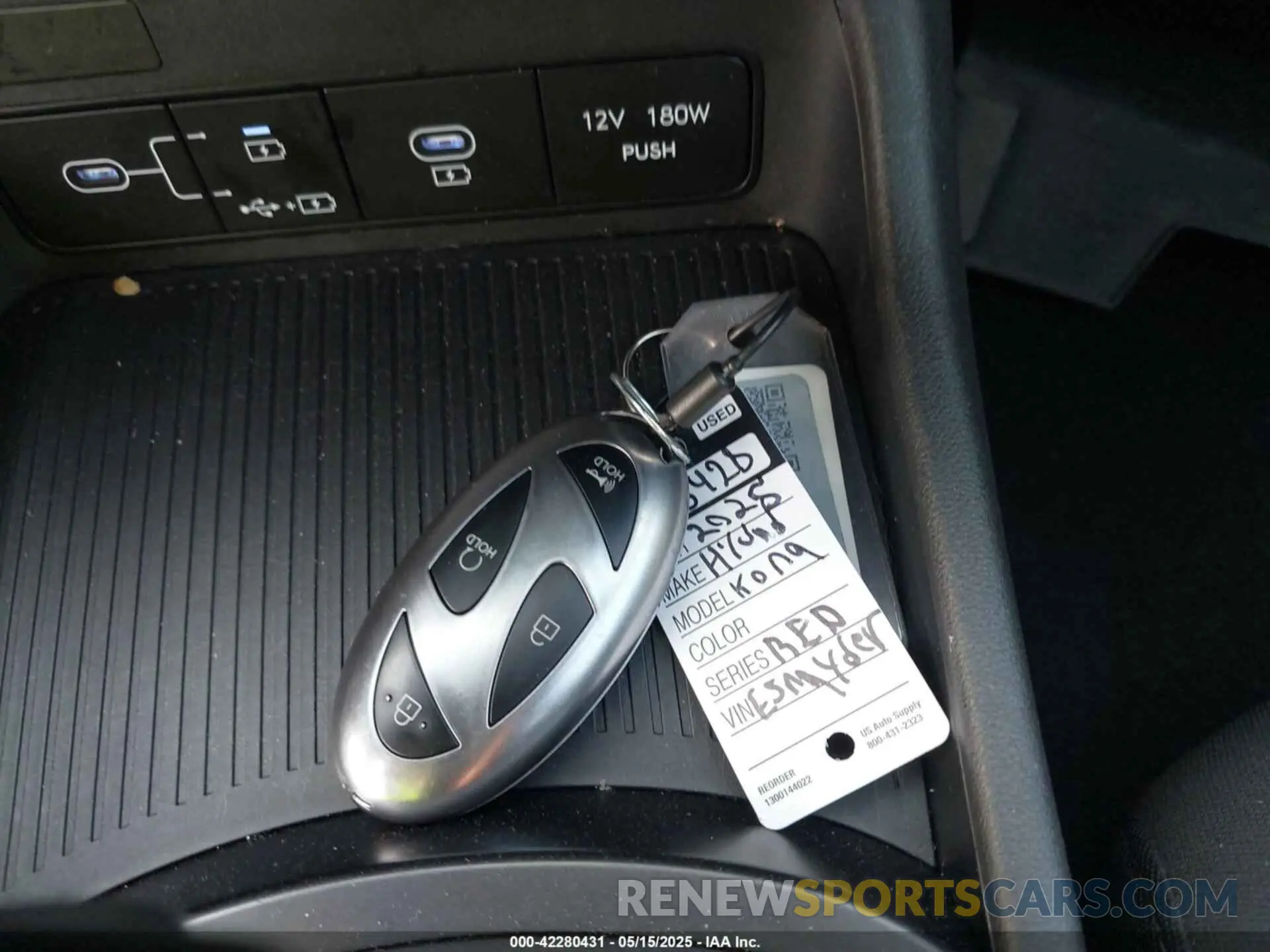 11 Photograph of a damaged car KM8HB3AB2SU206720 HYUNDAI KONA 2025