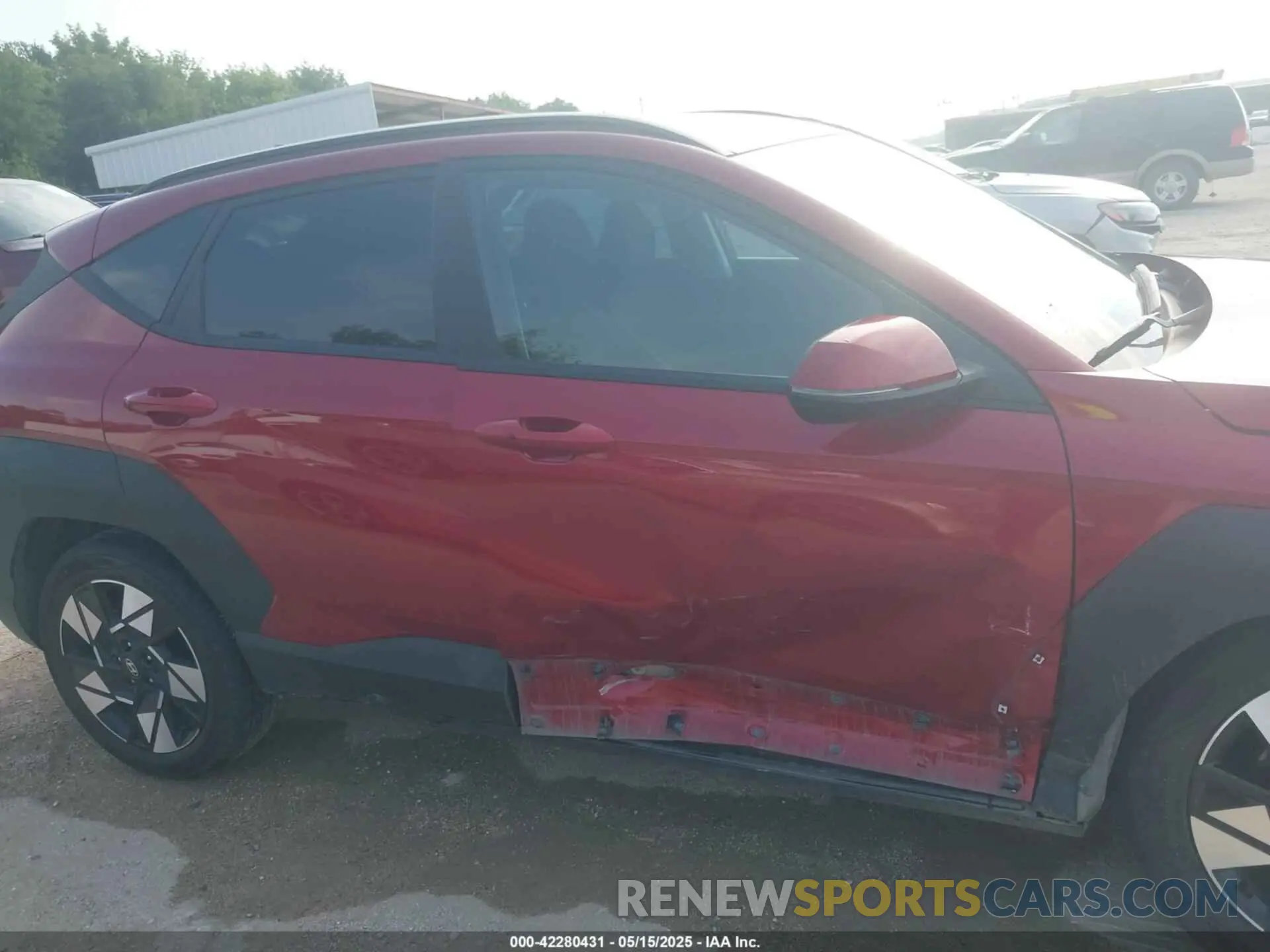 13 Photograph of a damaged car KM8HB3AB2SU206720 HYUNDAI KONA 2025