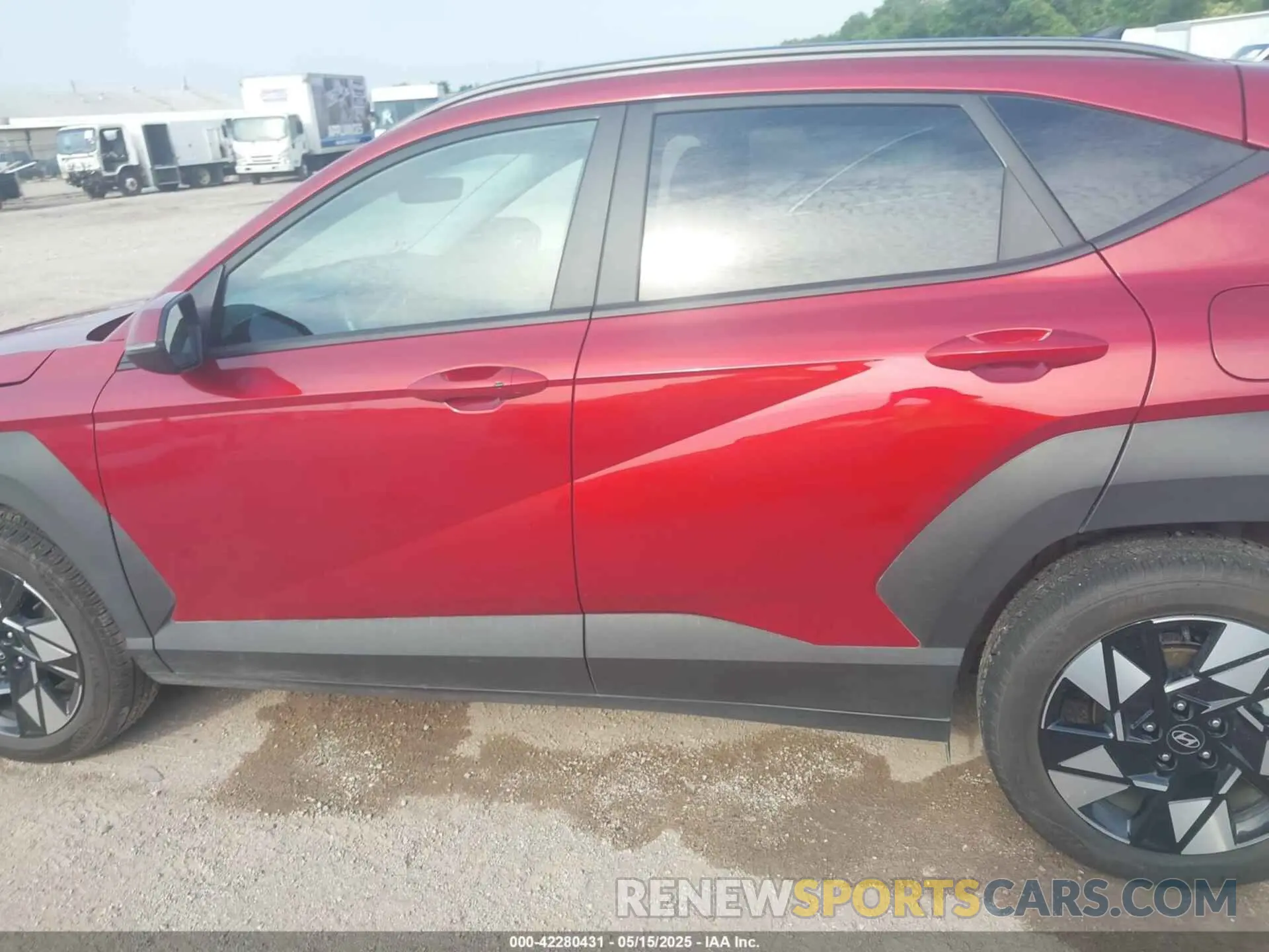 14 Photograph of a damaged car KM8HB3AB2SU206720 HYUNDAI KONA 2025