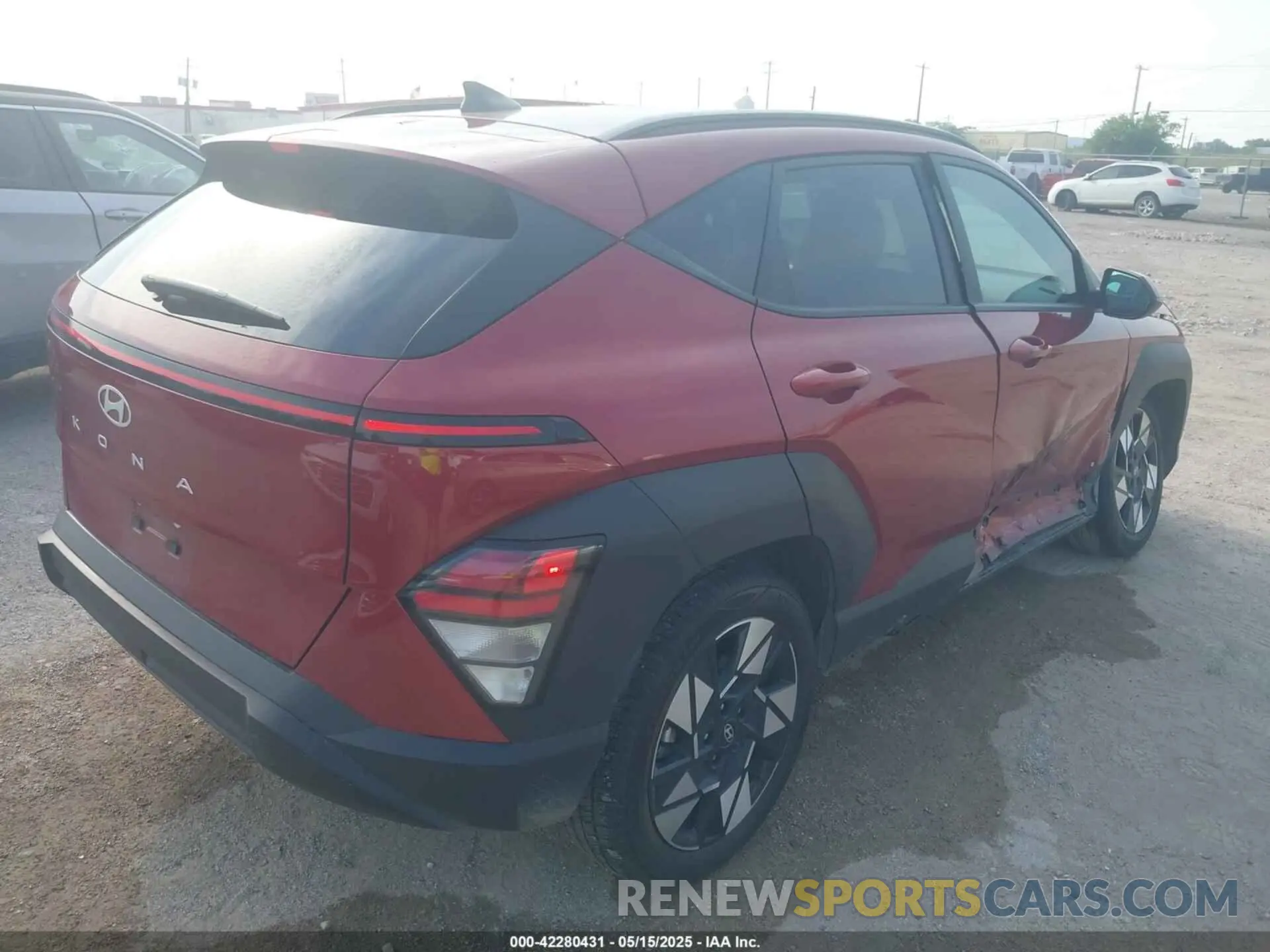 4 Photograph of a damaged car KM8HB3AB2SU206720 HYUNDAI KONA 2025