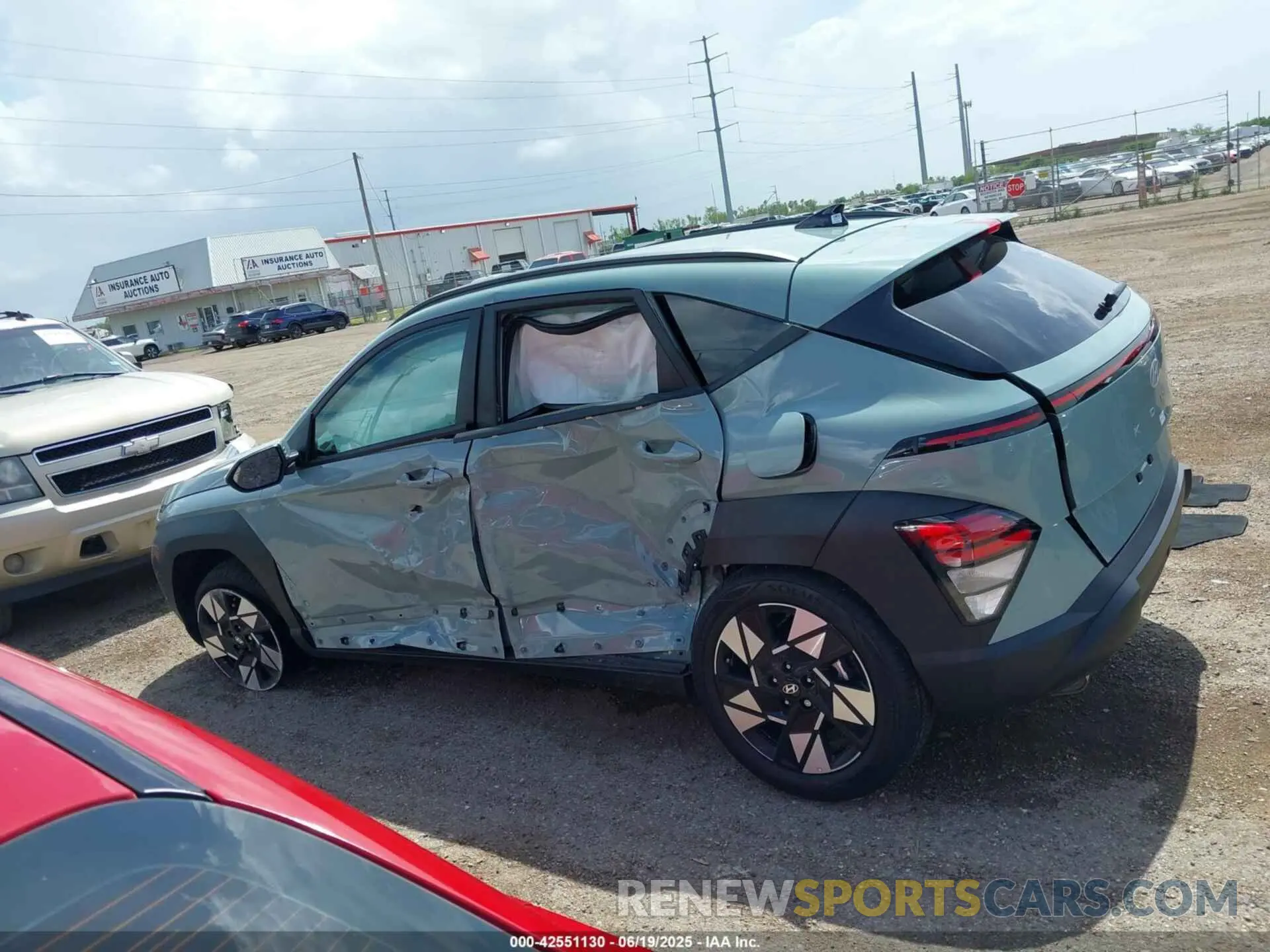14 Photograph of a damaged car KM8HB3AB2SU302671 HYUNDAI KONA 2025