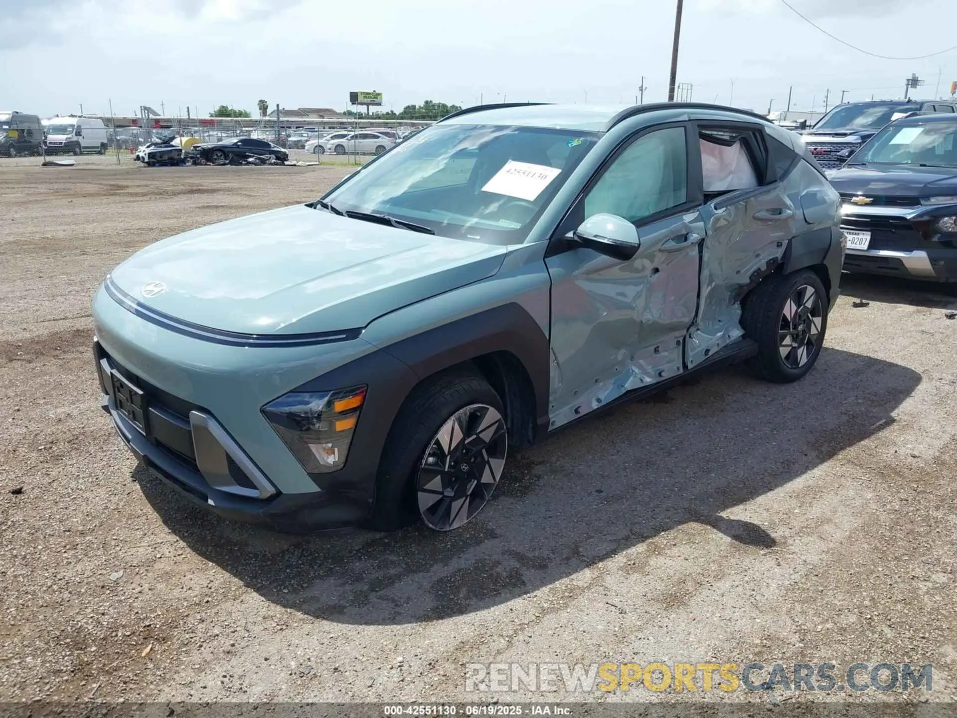 2 Photograph of a damaged car KM8HB3AB2SU302671 HYUNDAI KONA 2025