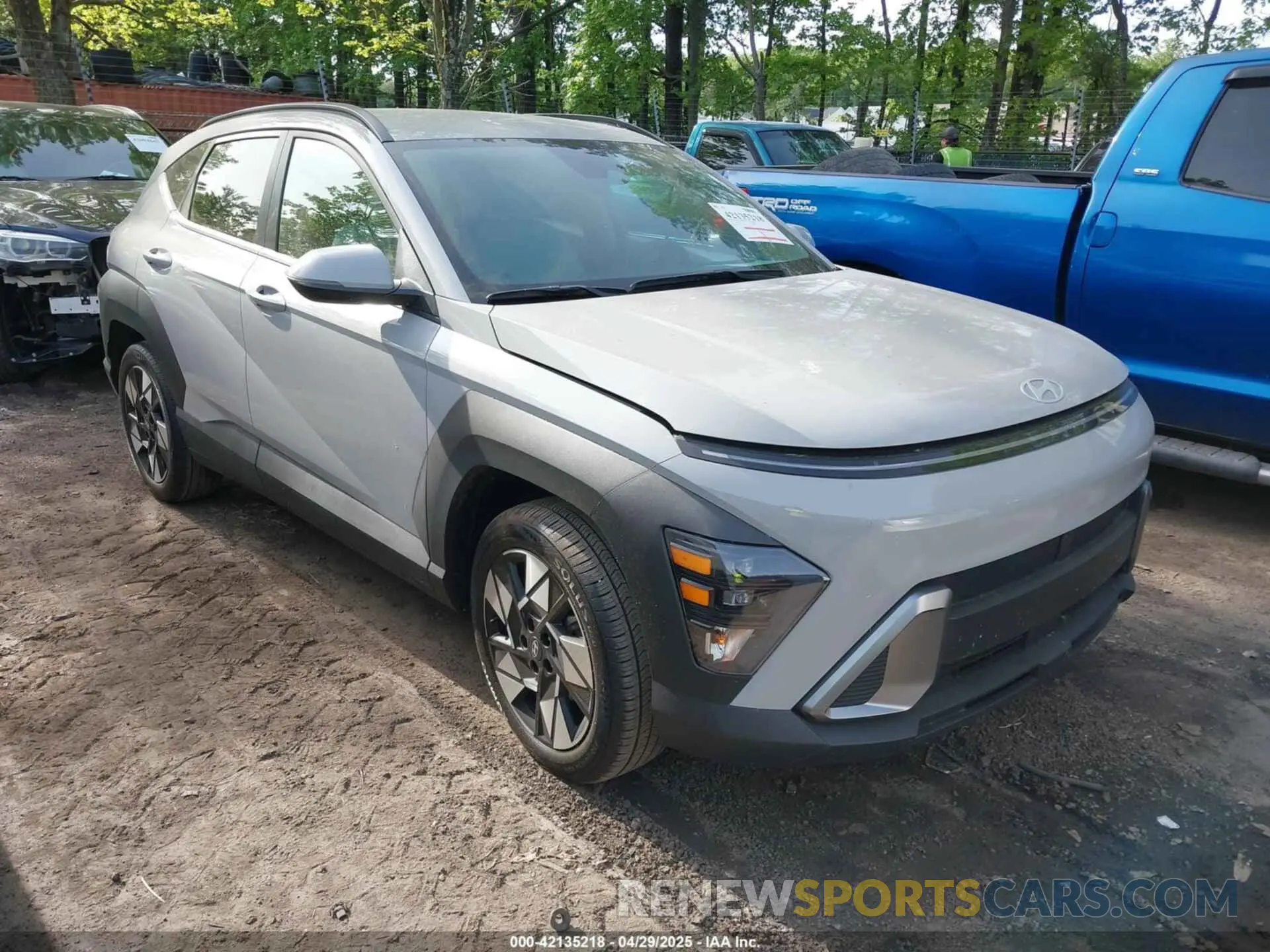 1 Photograph of a damaged car KM8HB3AB3SU215152 HYUNDAI KONA 2025