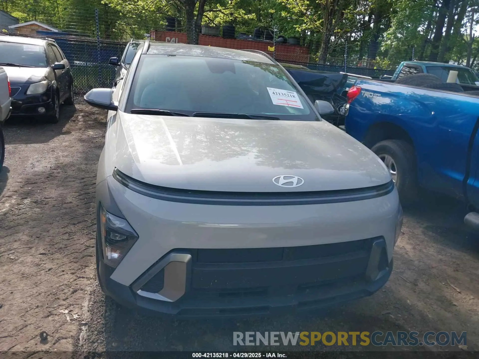 13 Photograph of a damaged car KM8HB3AB3SU215152 HYUNDAI KONA 2025