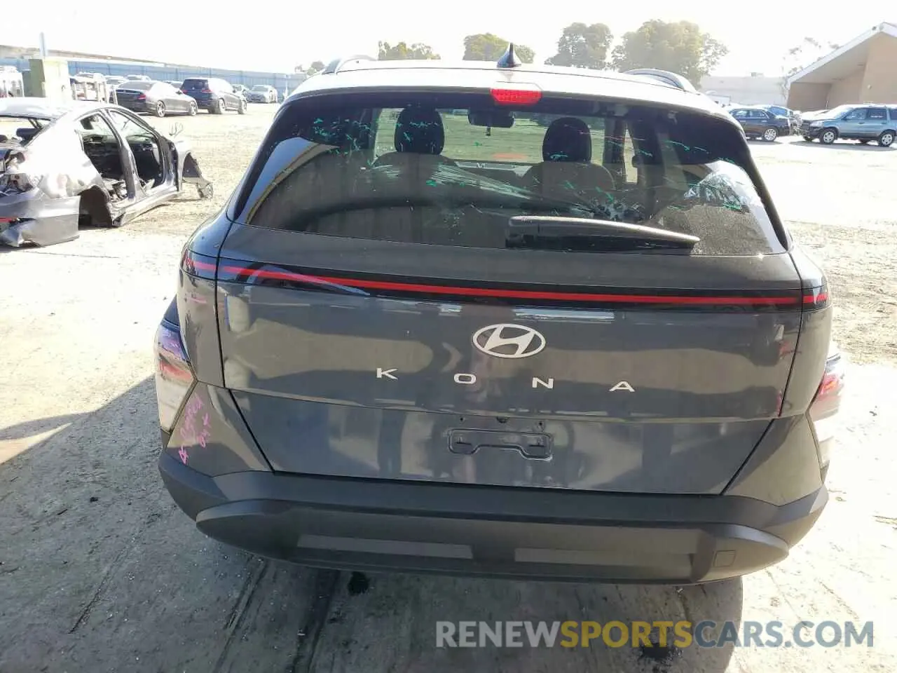 6 Photograph of a damaged car KM8HB3AB6SU225822 HYUNDAI KONA 2025