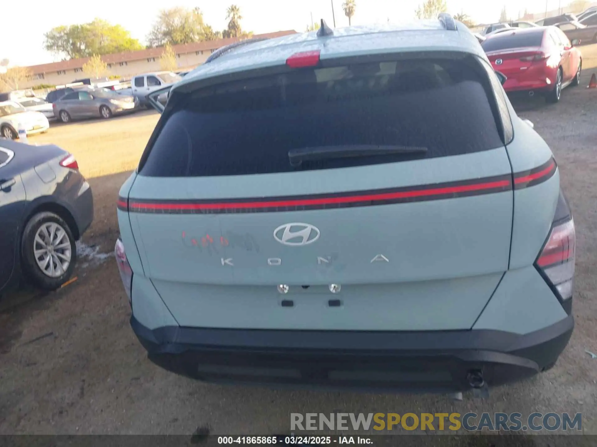 16 Photograph of a damaged car KM8HB3AB7SU226476 HYUNDAI KONA 2025