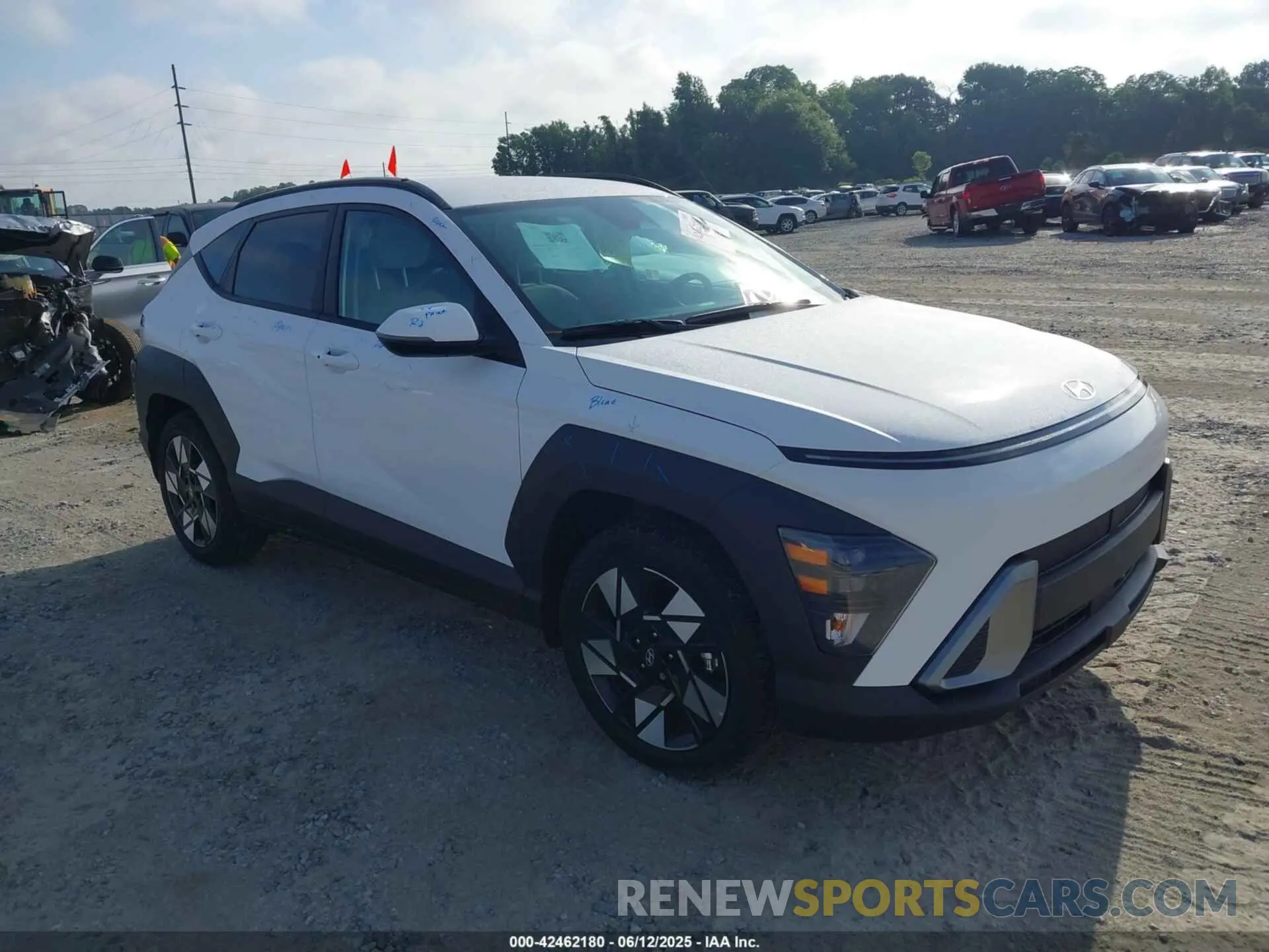 1 Photograph of a damaged car KM8HB3AB7SU258358 HYUNDAI KONA 2025