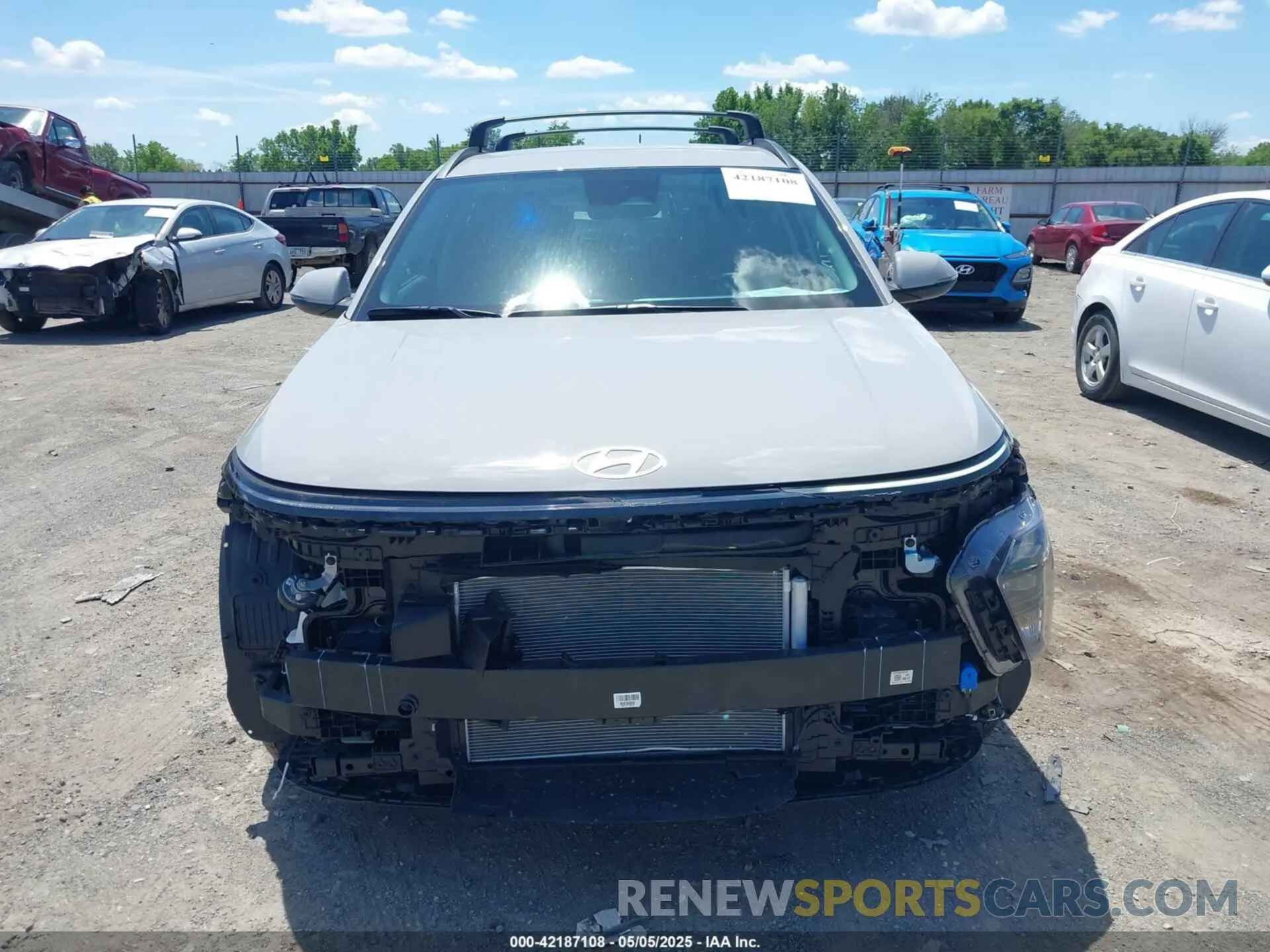 13 Photograph of a damaged car KM8HB3AB7SU262832 HYUNDAI KONA 2025