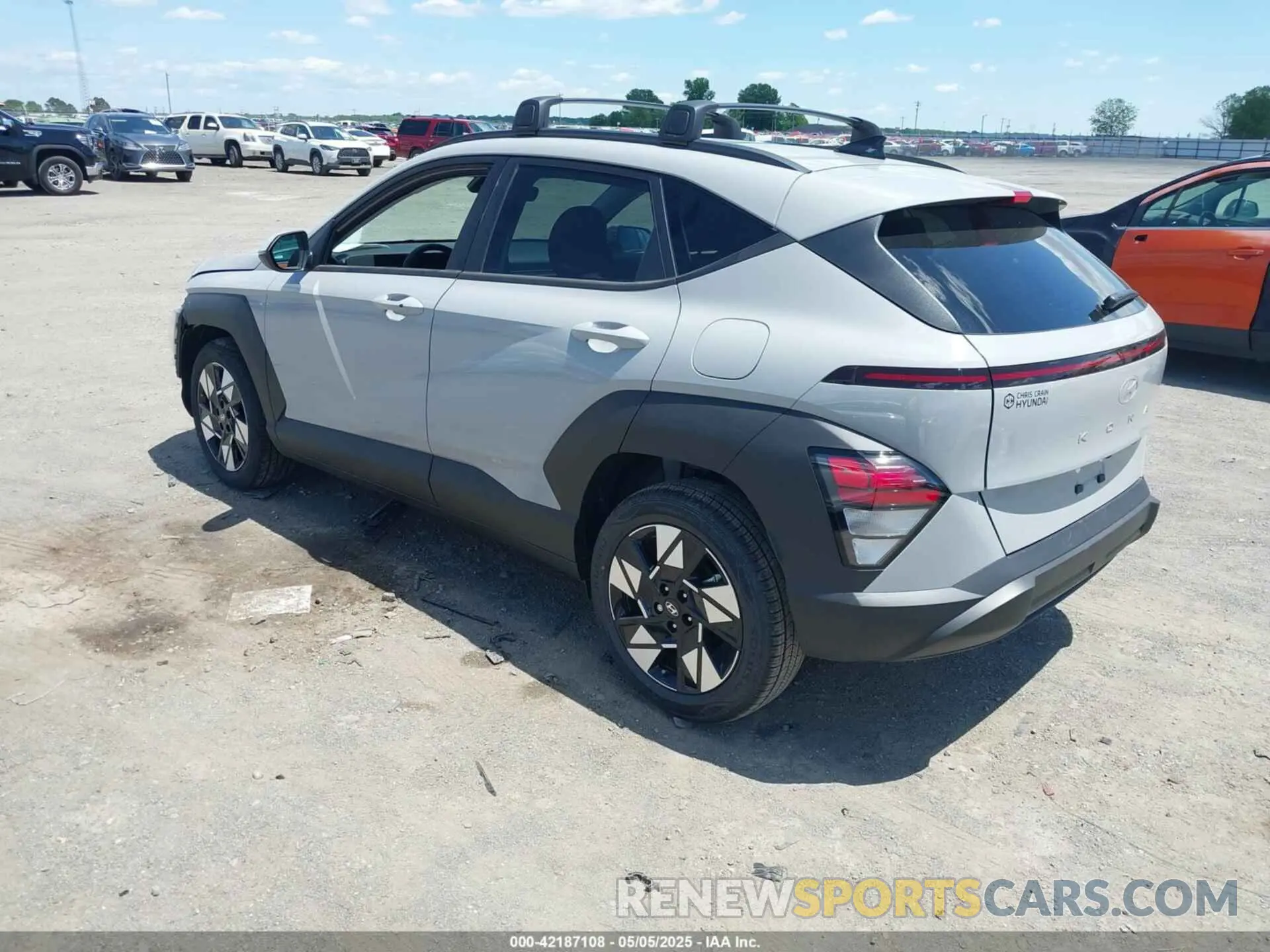3 Photograph of a damaged car KM8HB3AB7SU262832 HYUNDAI KONA 2025