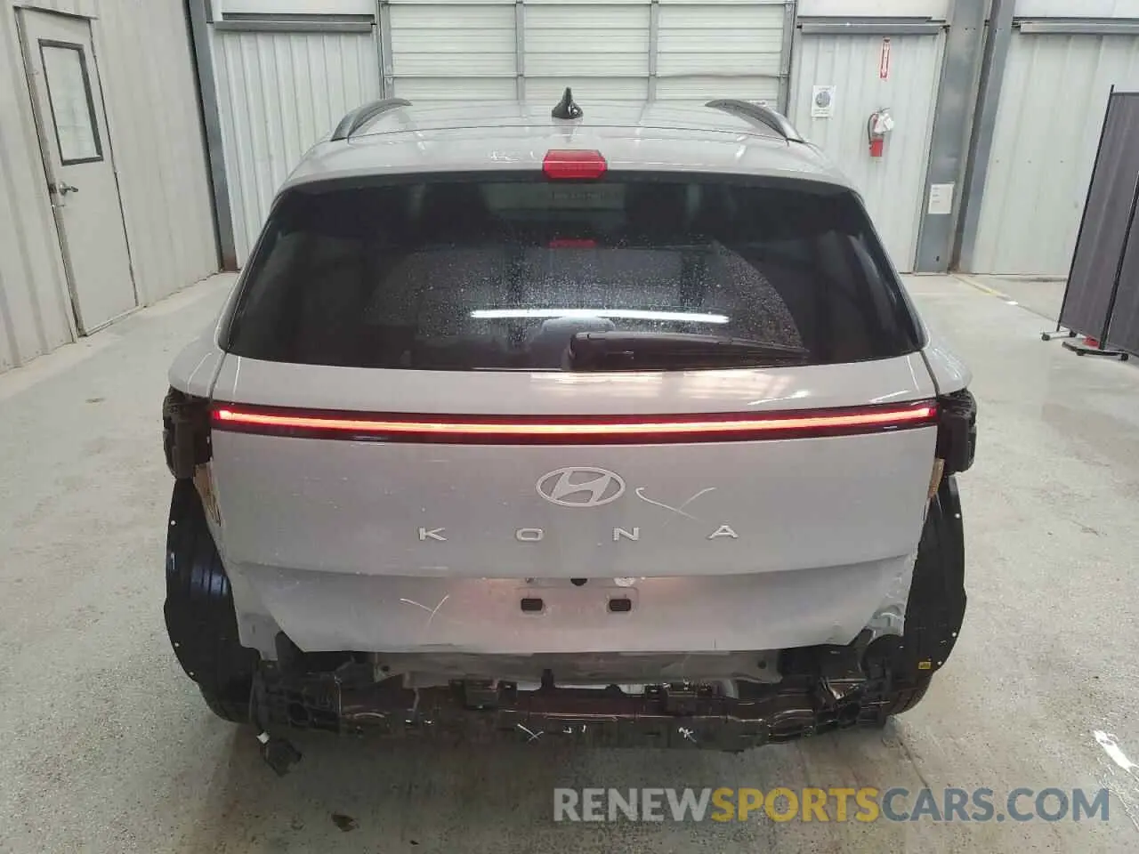 6 Photograph of a damaged car KM8HB3AB8SU214613 HYUNDAI KONA 2025