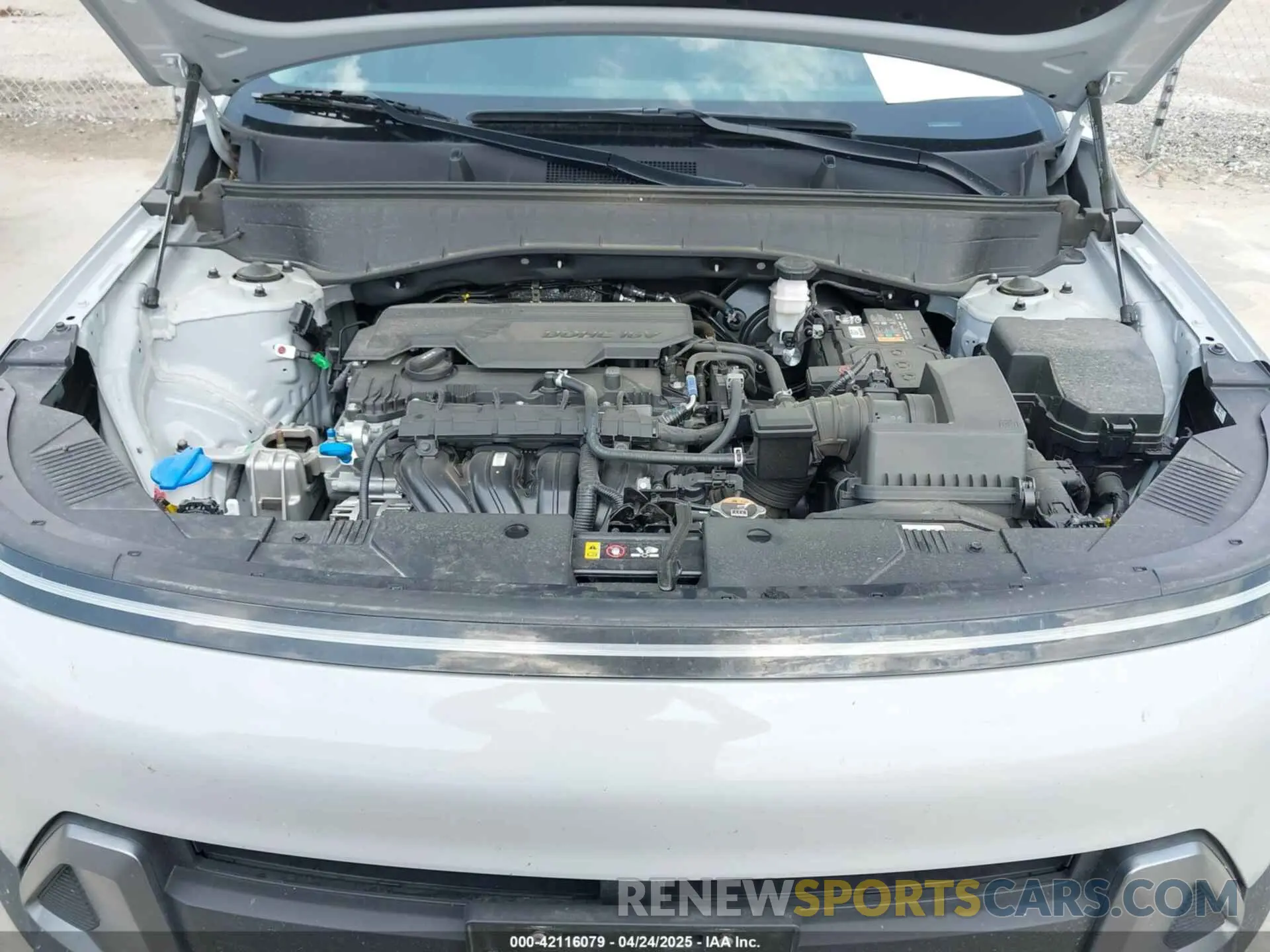 10 Photograph of a damaged car KM8HB3AB8SU224753 HYUNDAI KONA 2025