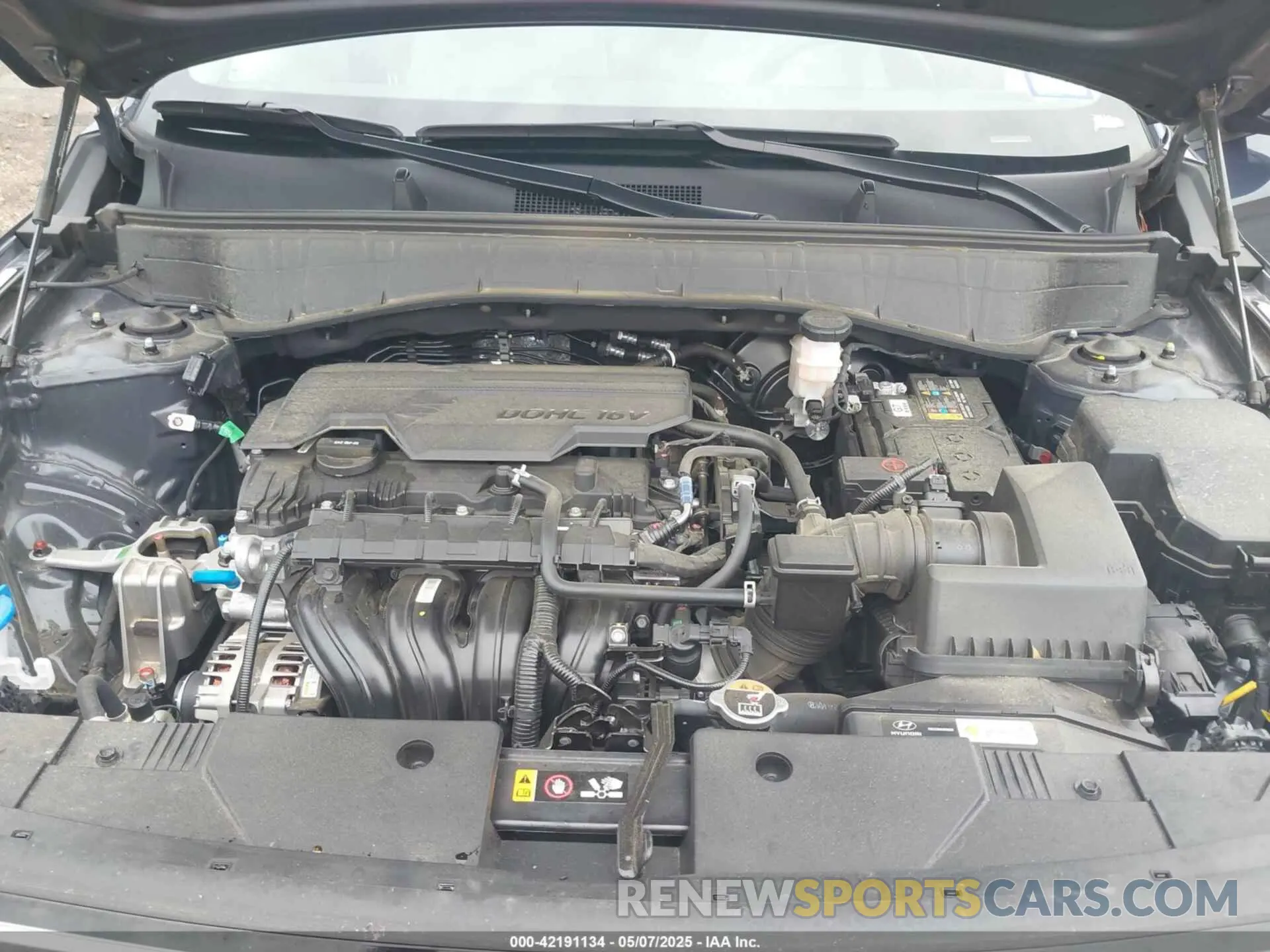 10 Photograph of a damaged car KM8HB3AB9SU186756 HYUNDAI KONA 2025