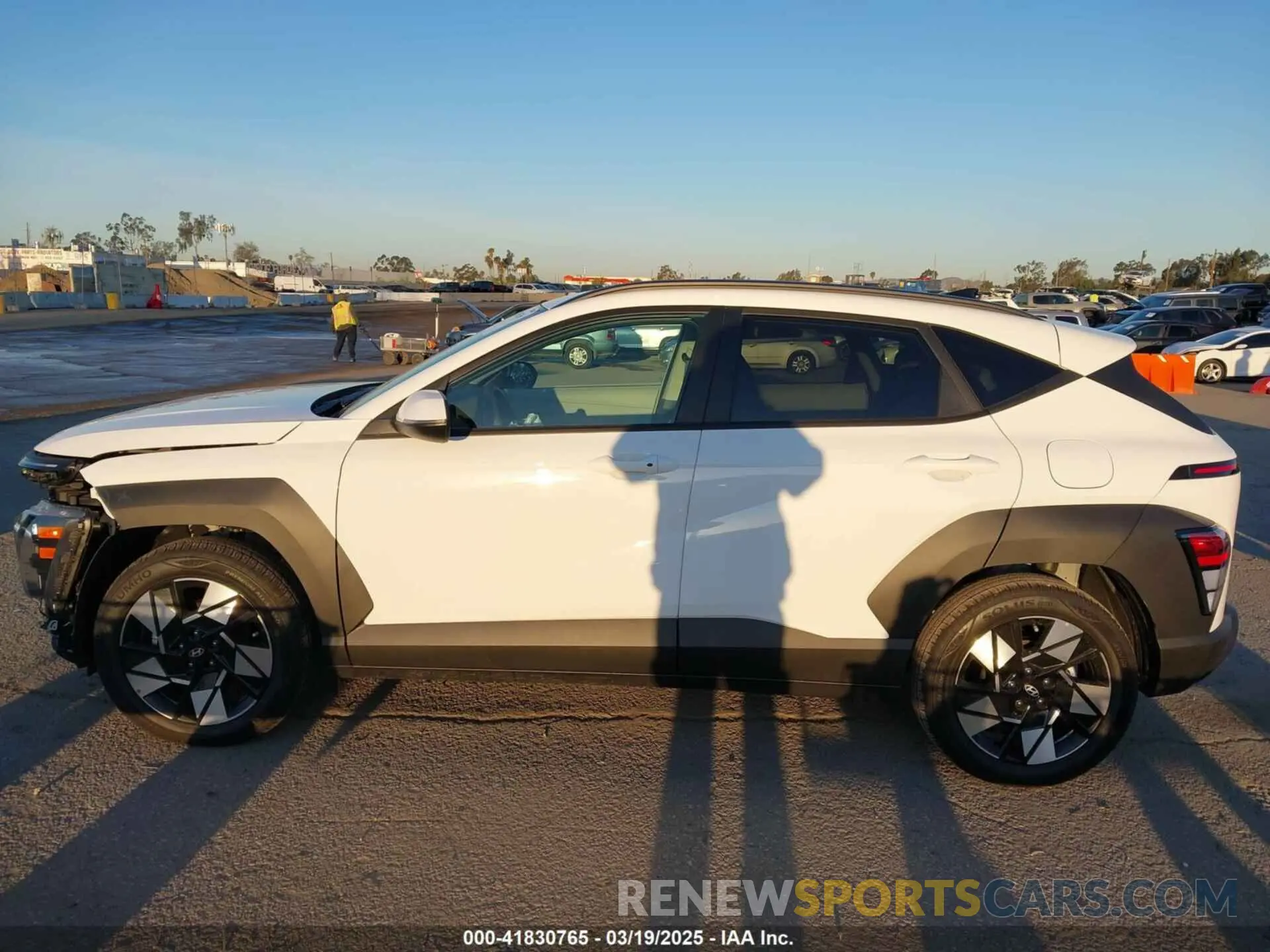 15 Photograph of a damaged car KM8HB3AB9SU207346 HYUNDAI KONA 2025