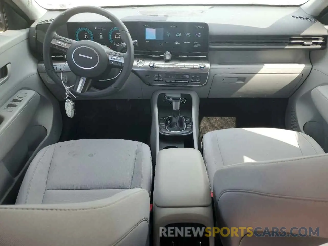 8 Photograph of a damaged car KM8HB3AB9SU211414 HYUNDAI KONA 2025