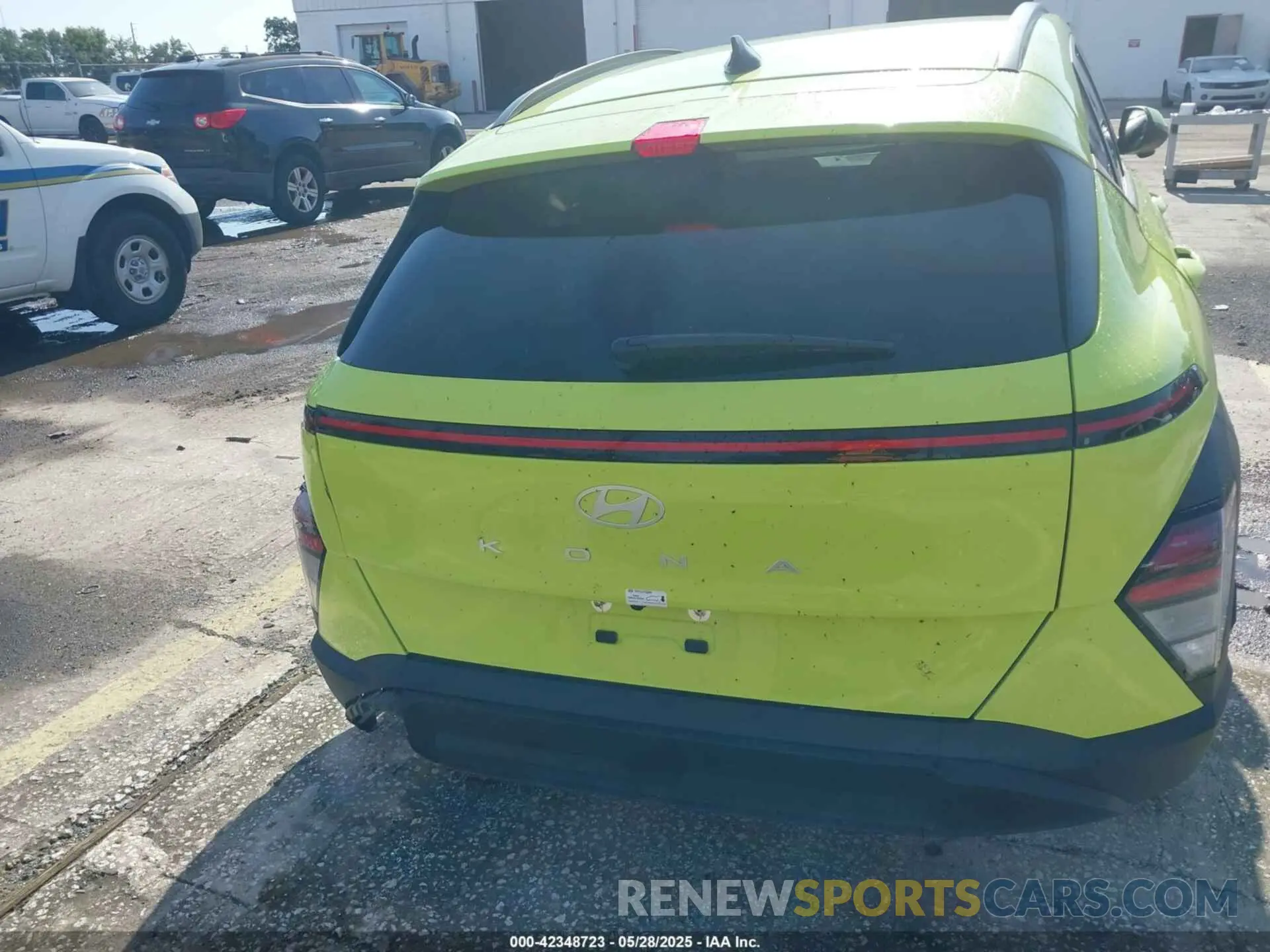 16 Photograph of a damaged car KM8HB3AB9SU237611 HYUNDAI KONA 2025
