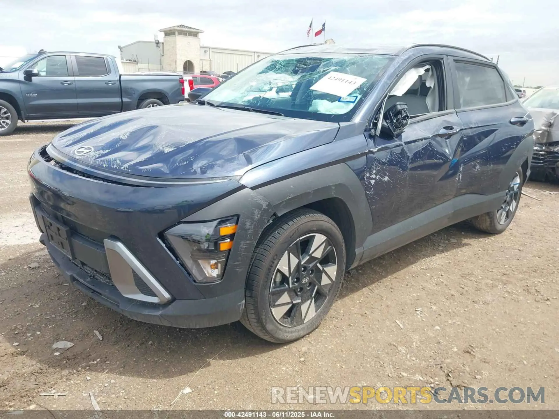 2 Photograph of a damaged car KM8HB3AB9SU273833 HYUNDAI KONA 2025