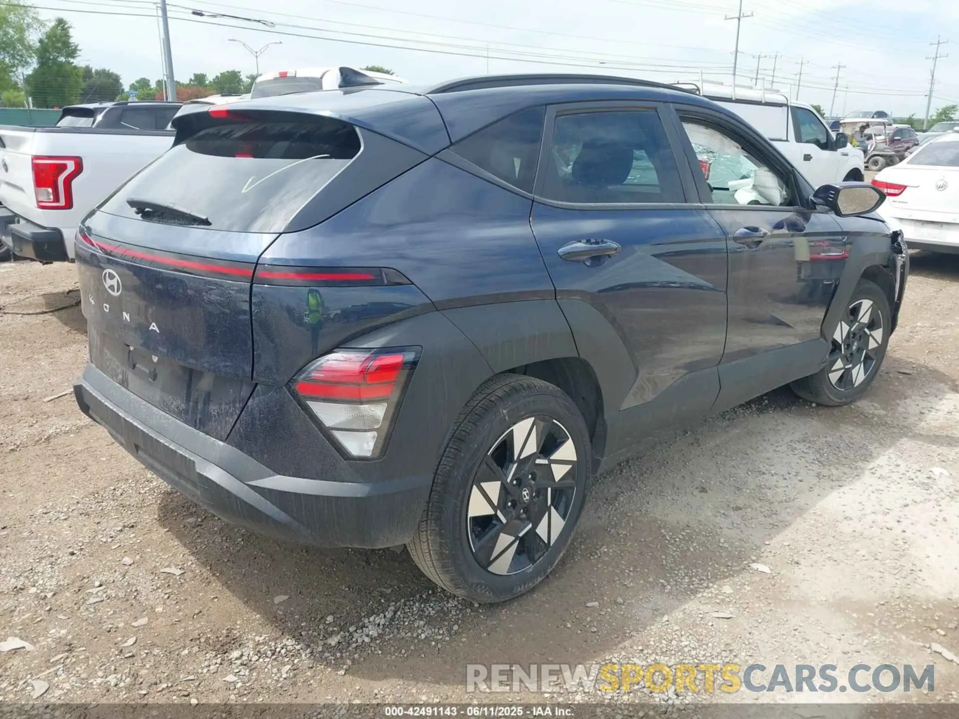 4 Photograph of a damaged car KM8HB3AB9SU273833 HYUNDAI KONA 2025