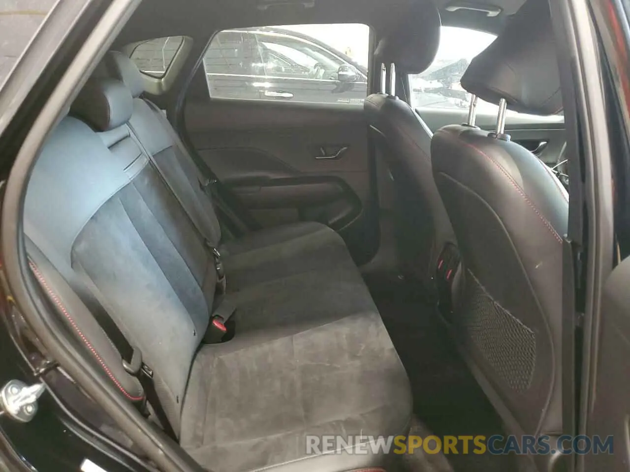11 Photograph of a damaged car KM8HBCA36SU198971 HYUNDAI KONA 2025
