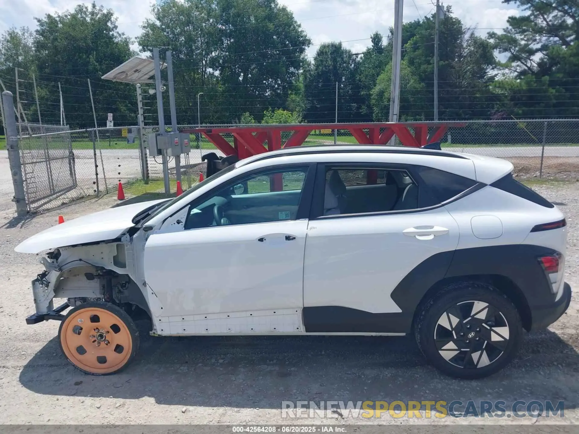 14 Photograph of a damaged car KM8HBCAB0SU286356 HYUNDAI KONA 2025