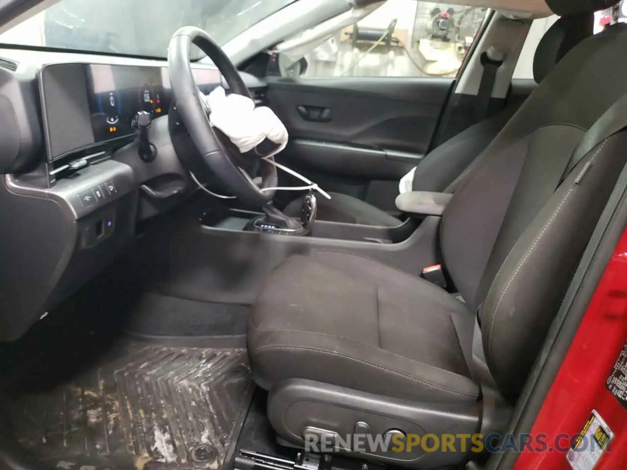 7 Photograph of a damaged car KM8HBCAB1SU200326 HYUNDAI KONA 2025
