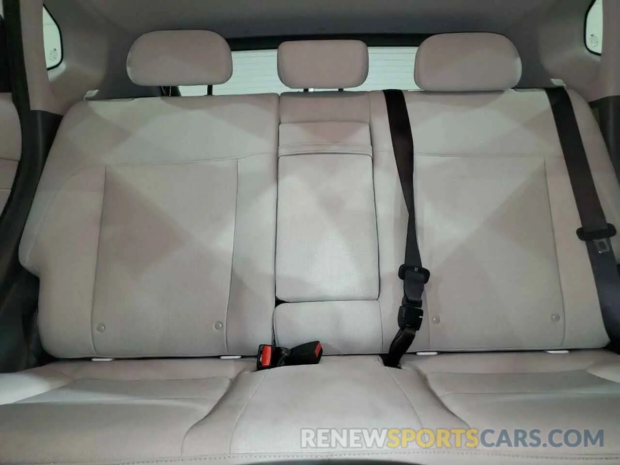 10 Photograph of a damaged car KM8HBCAB1SU201198 HYUNDAI KONA 2025