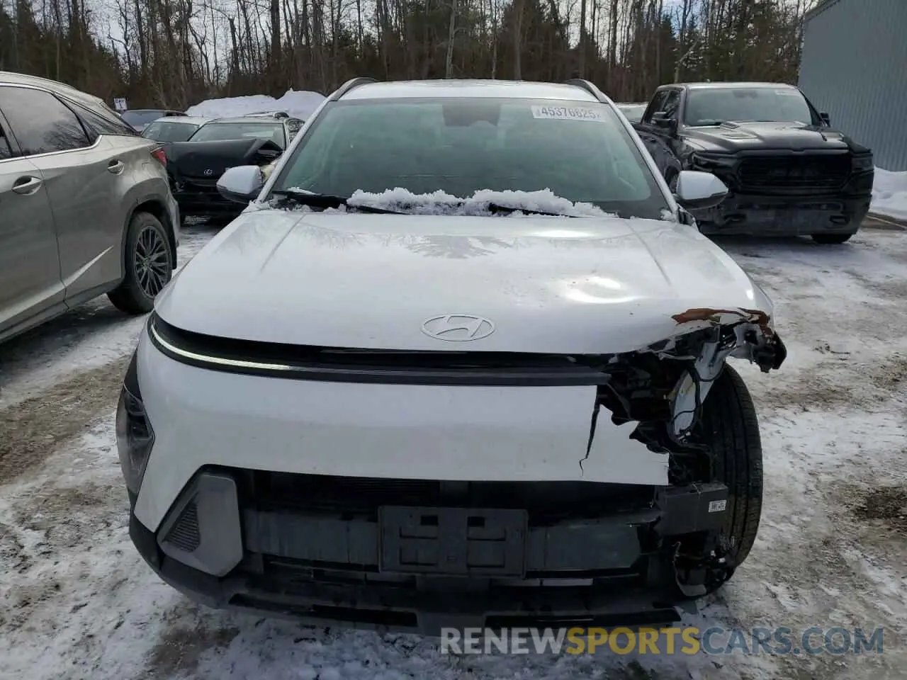 5 Photograph of a damaged car KM8HBCAB2SU188574 HYUNDAI KONA 2025