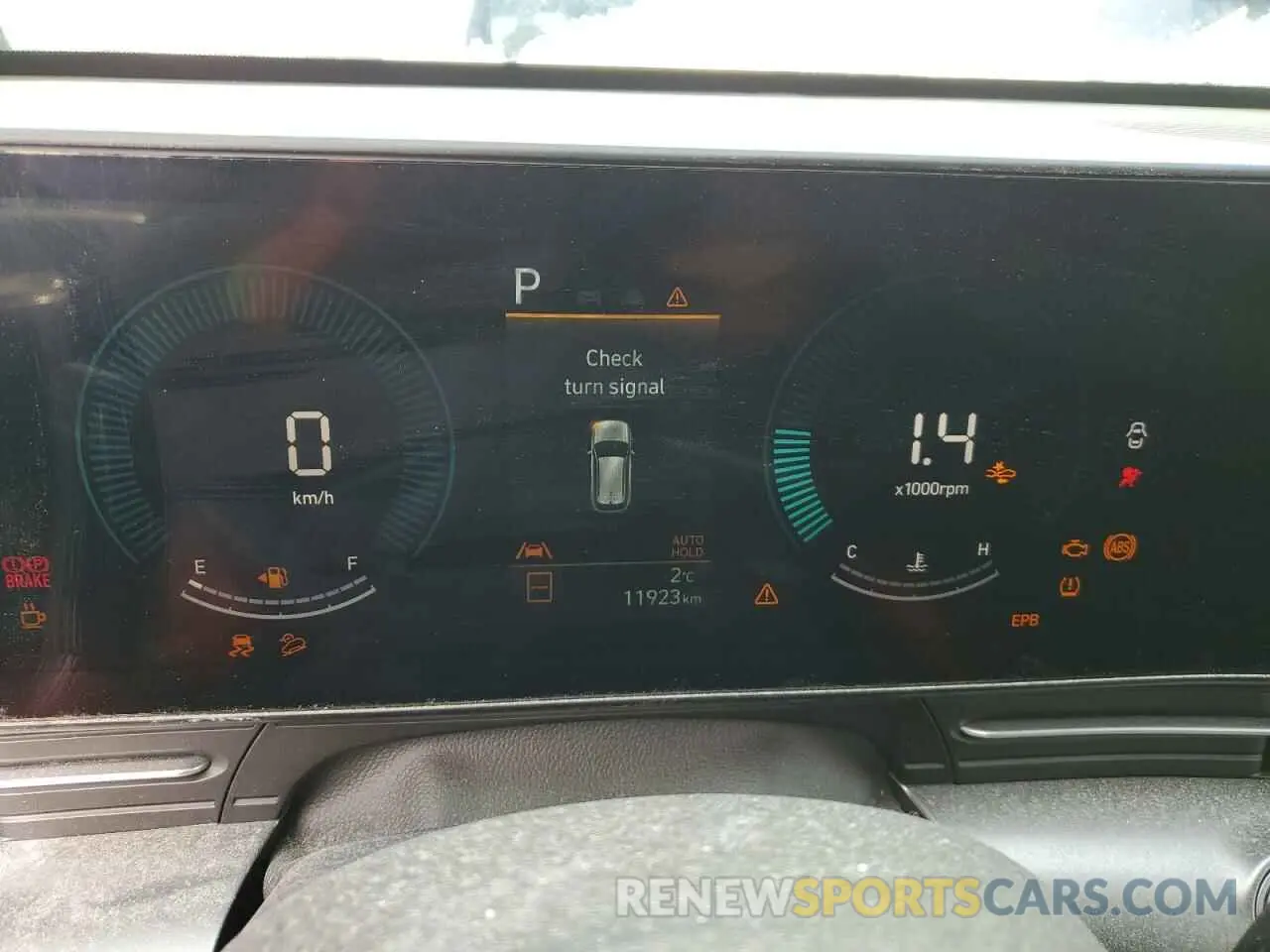 9 Photograph of a damaged car KM8HBCAB2SU188574 HYUNDAI KONA 2025