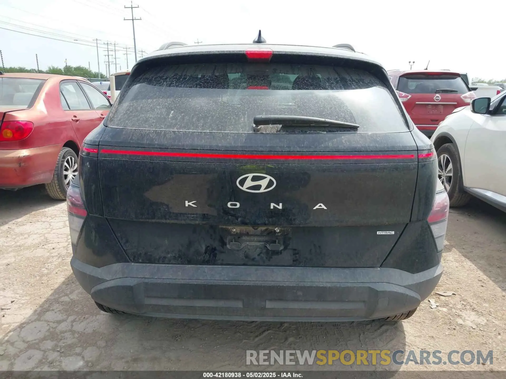 17 Photograph of a damaged car KM8HBCAB3SU204782 HYUNDAI KONA 2025