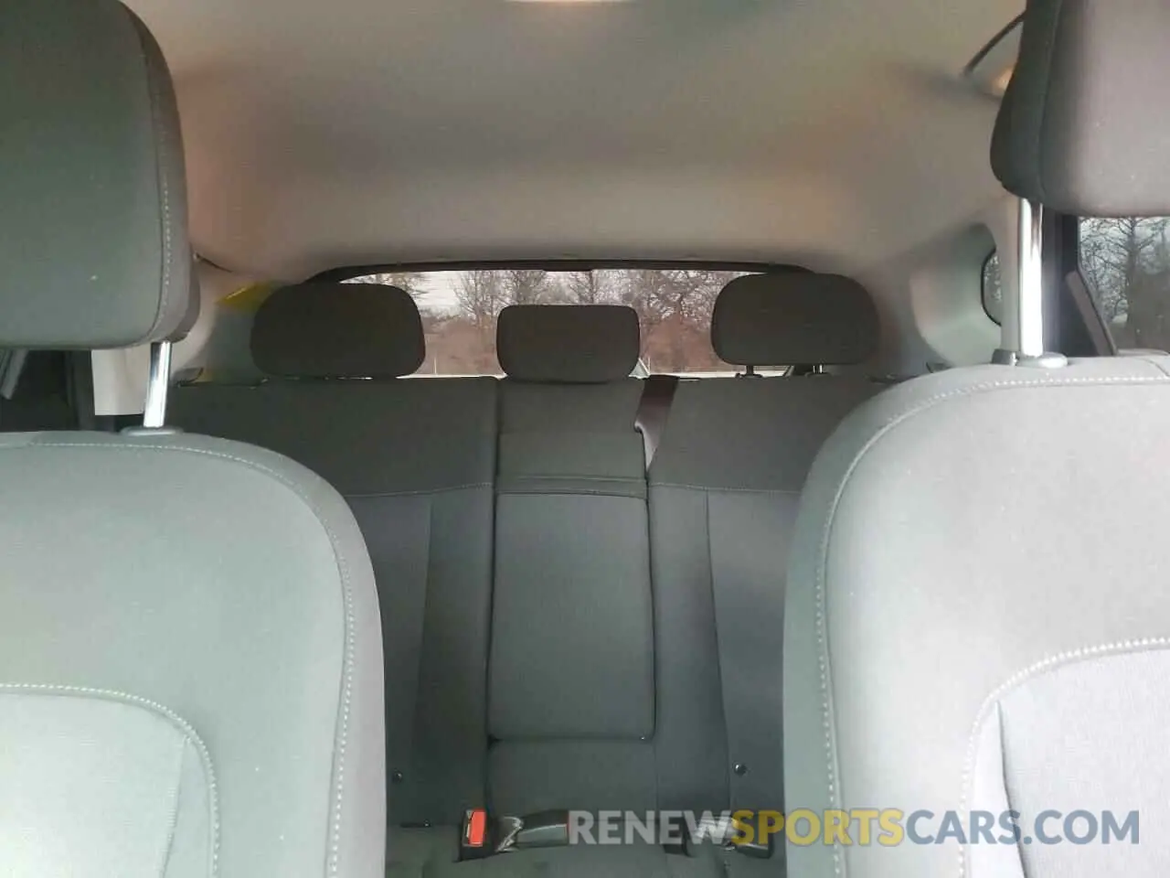 10 Photograph of a damaged car KM8HBCAB3SU212655 HYUNDAI KONA 2025