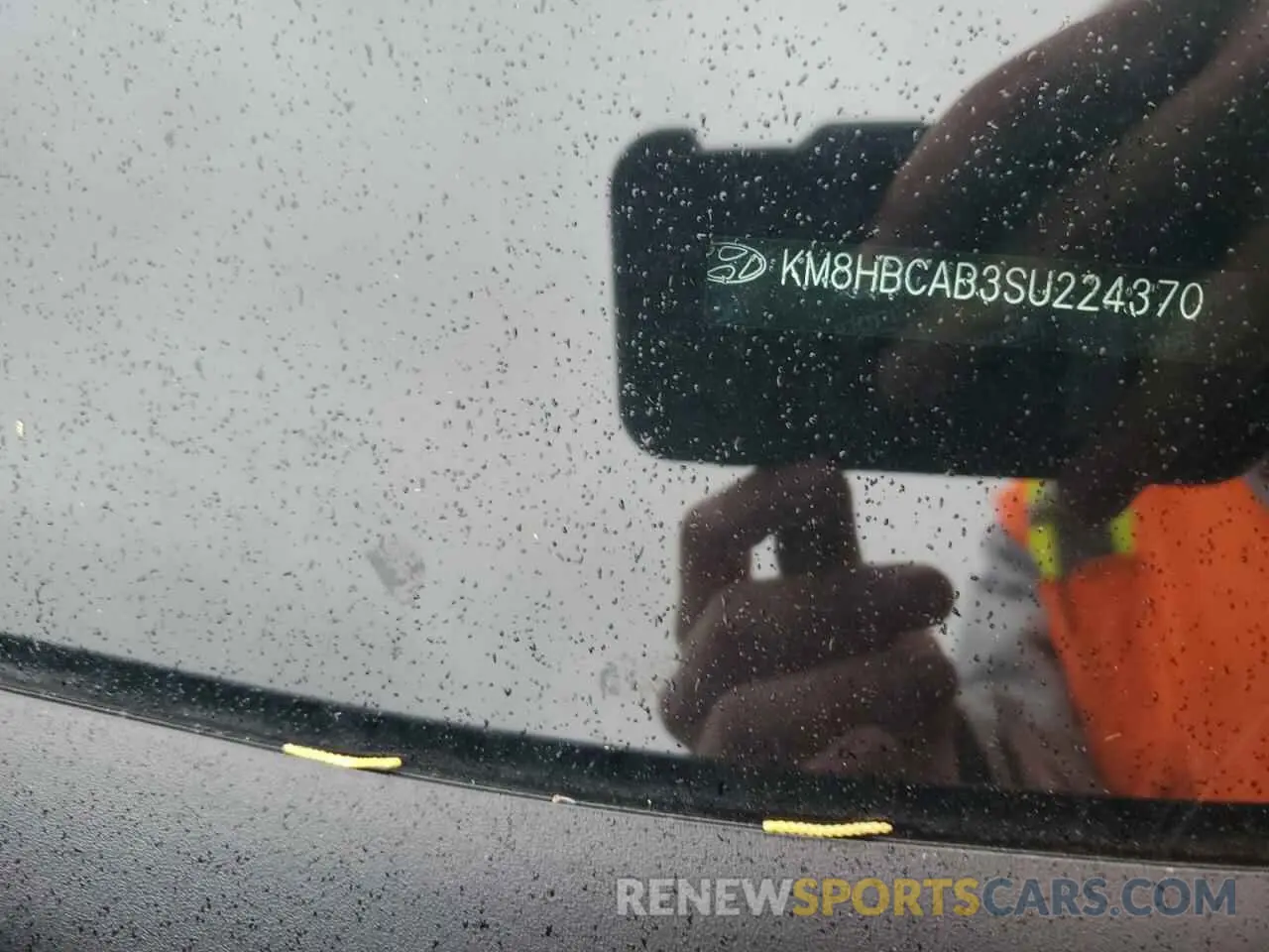 12 Photograph of a damaged car KM8HBCAB3SU224370 HYUNDAI KONA 2025