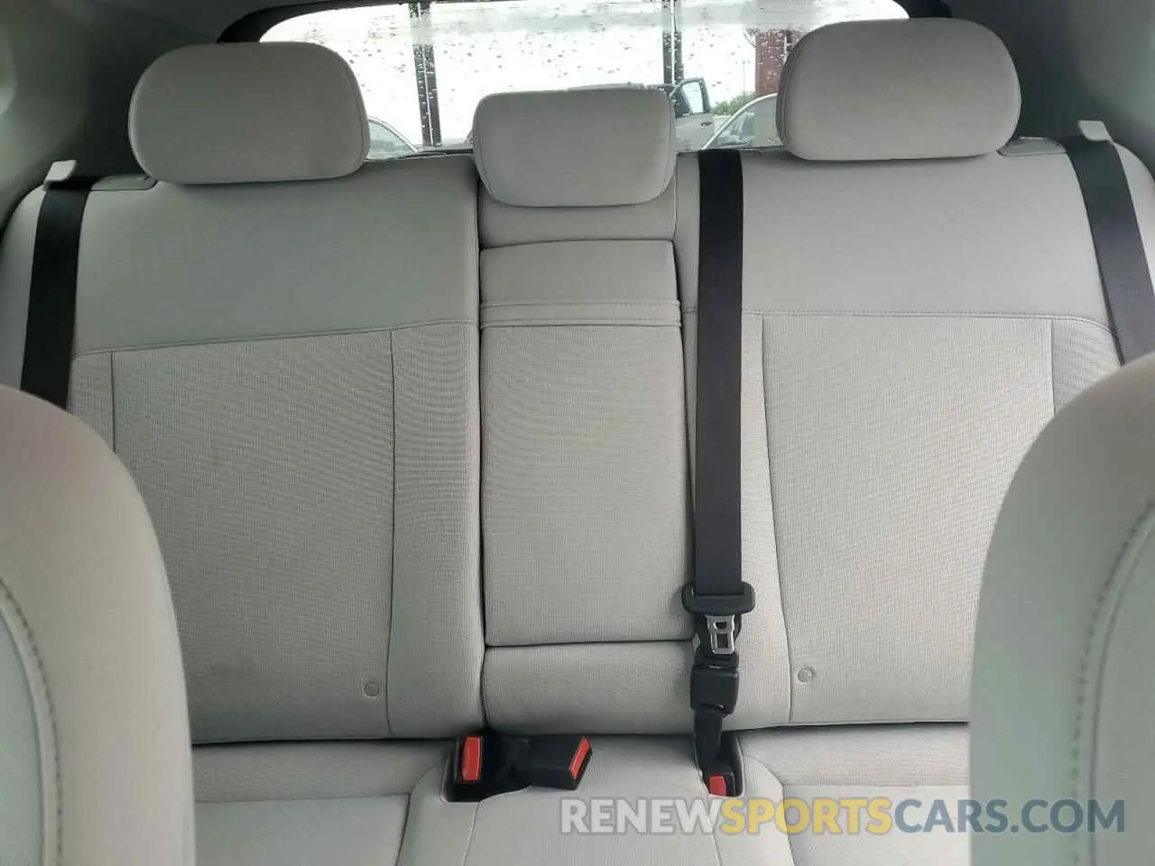 10 Photograph of a damaged car KM8HBCAB5SU215444 HYUNDAI KONA 2025