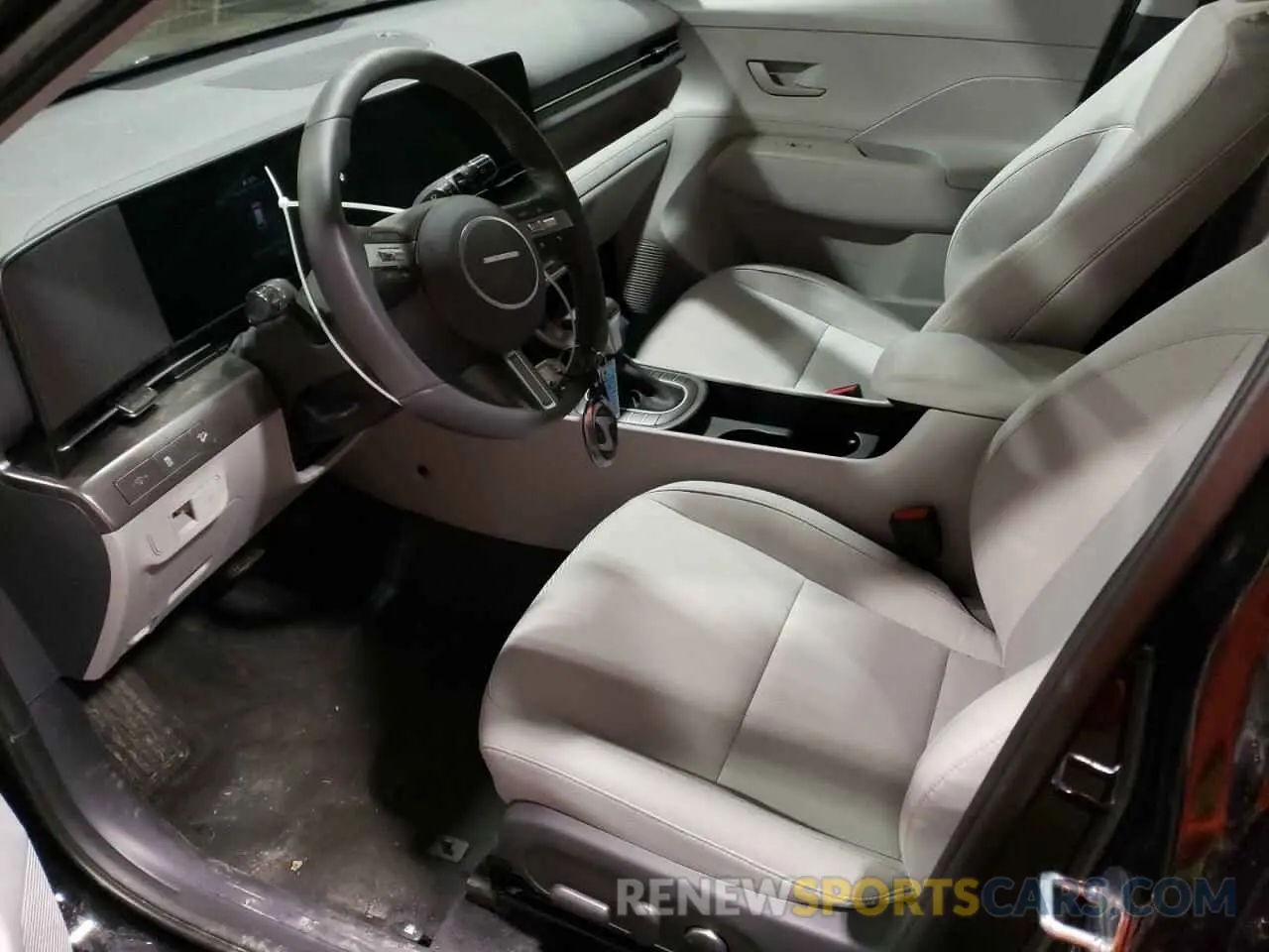 7 Photograph of a damaged car KM8HBCAB7SU276357 HYUNDAI KONA 2025