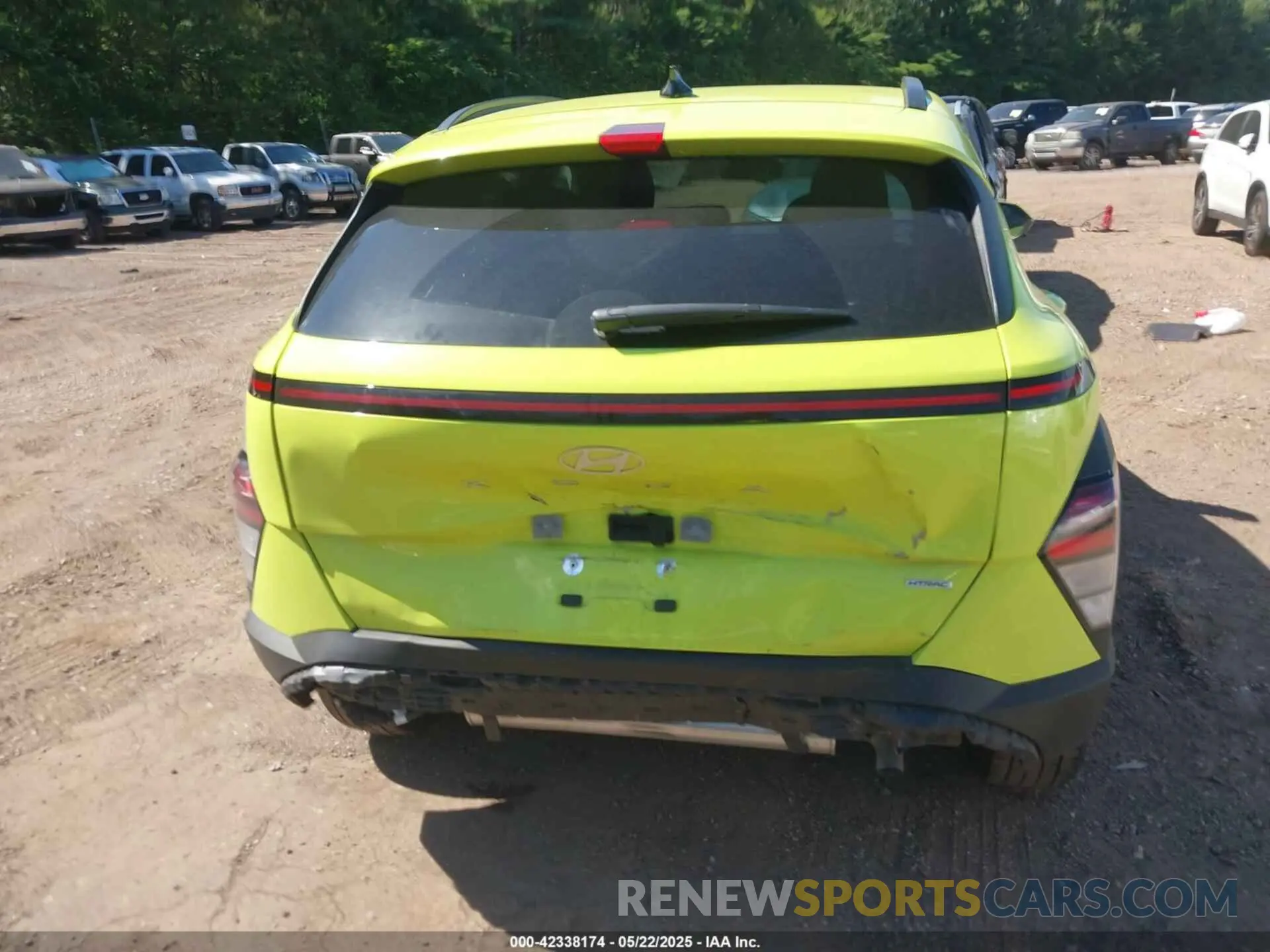 16 Photograph of a damaged car KM8HBCAB9SU195053 HYUNDAI KONA 2025