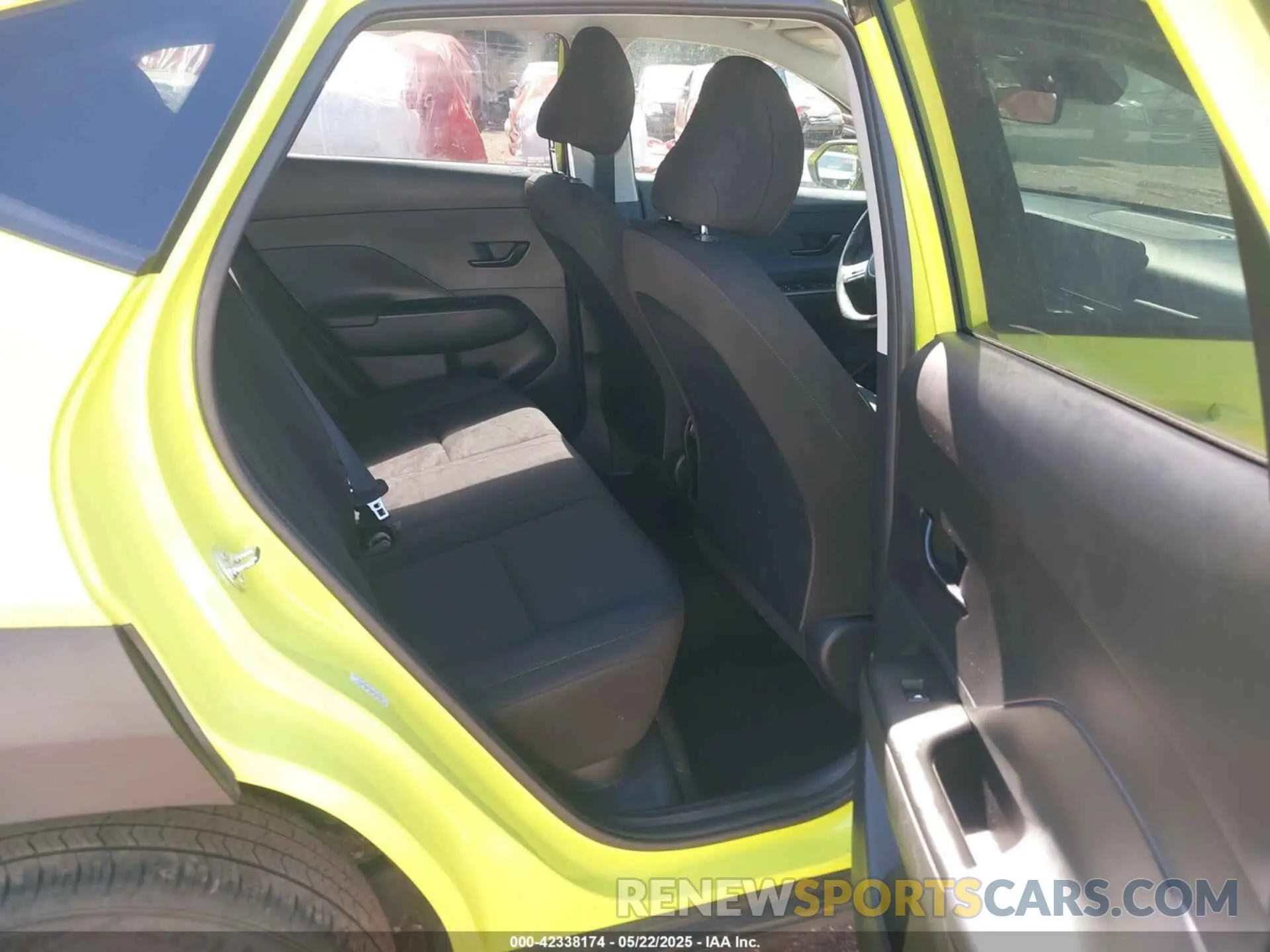 8 Photograph of a damaged car KM8HBCAB9SU195053 HYUNDAI KONA 2025