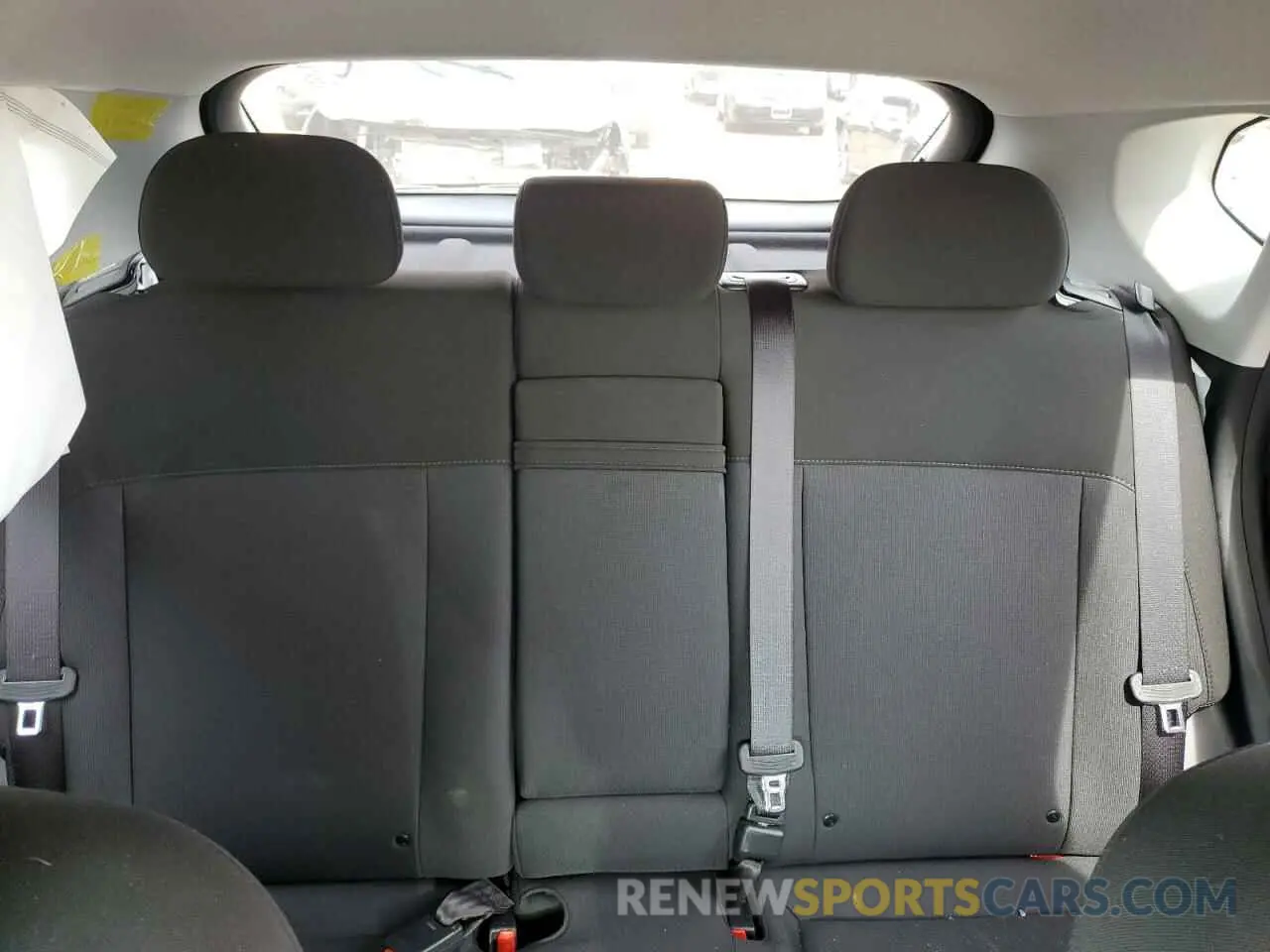 10 Photograph of a damaged car KM8HBCAB9SU204284 HYUNDAI KONA 2025