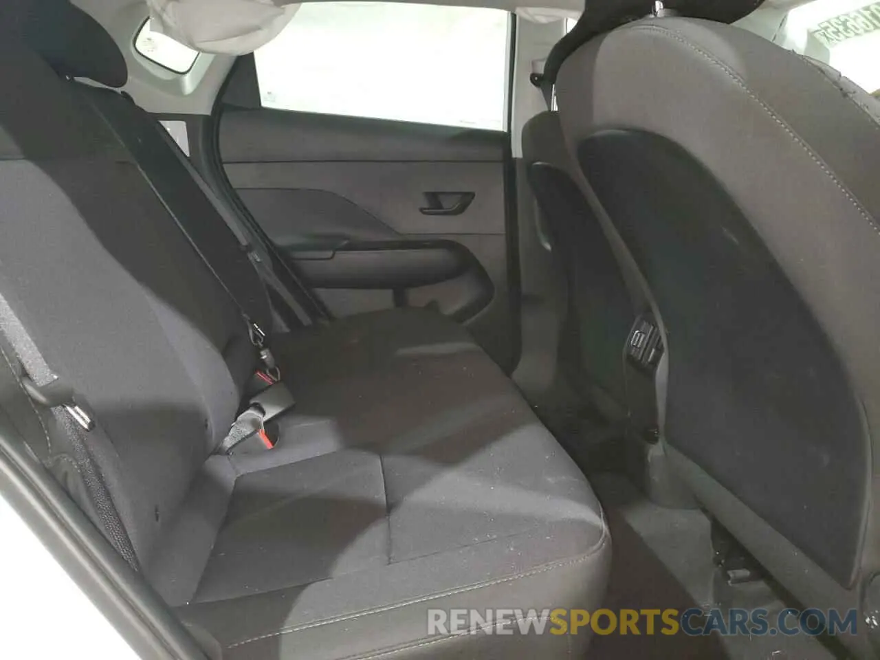 11 Photograph of a damaged car KM8HBCAB9SU270365 HYUNDAI KONA 2025