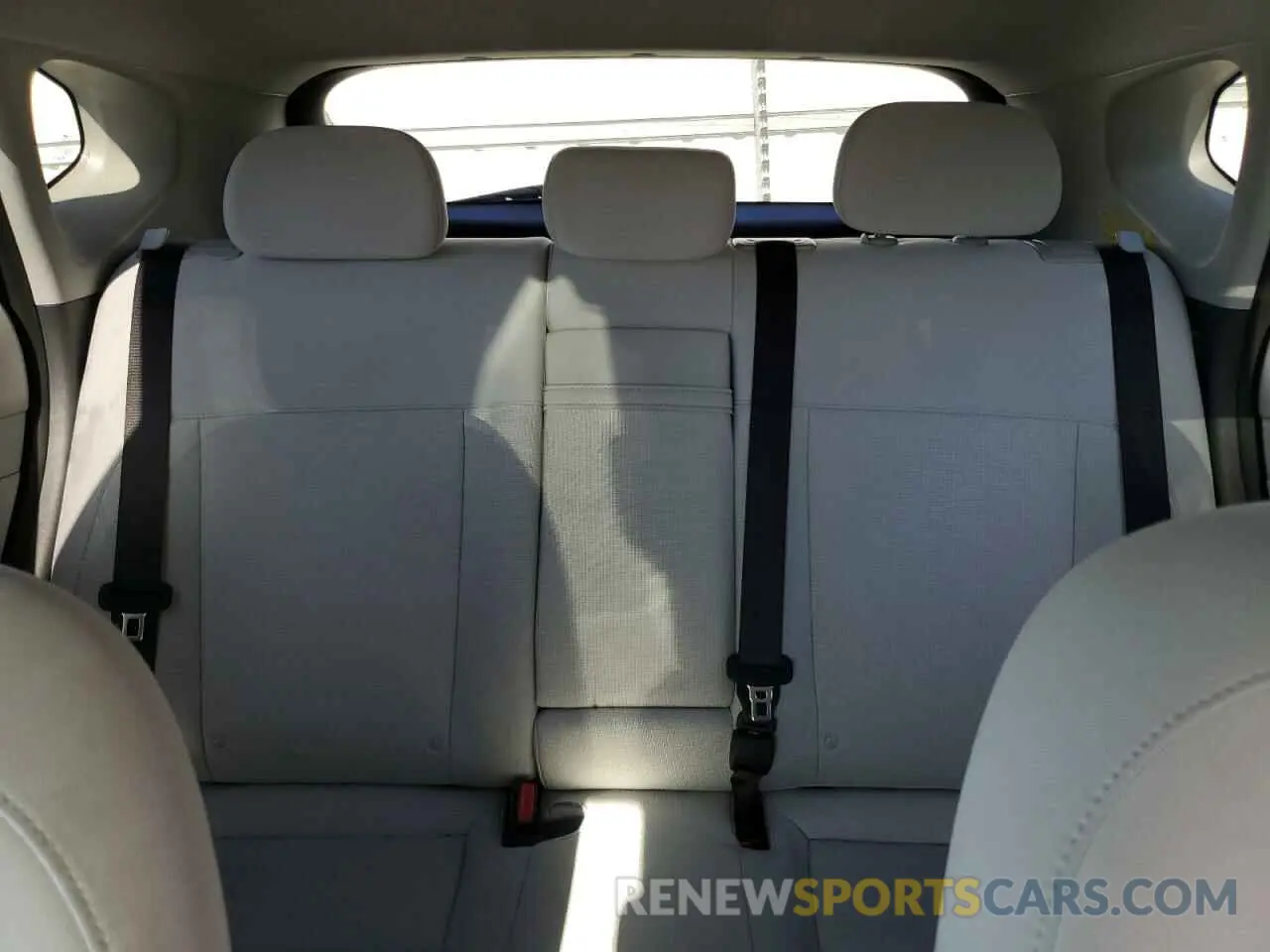 10 Photograph of a damaged car KM8HBCABXSU217884 HYUNDAI KONA 2025