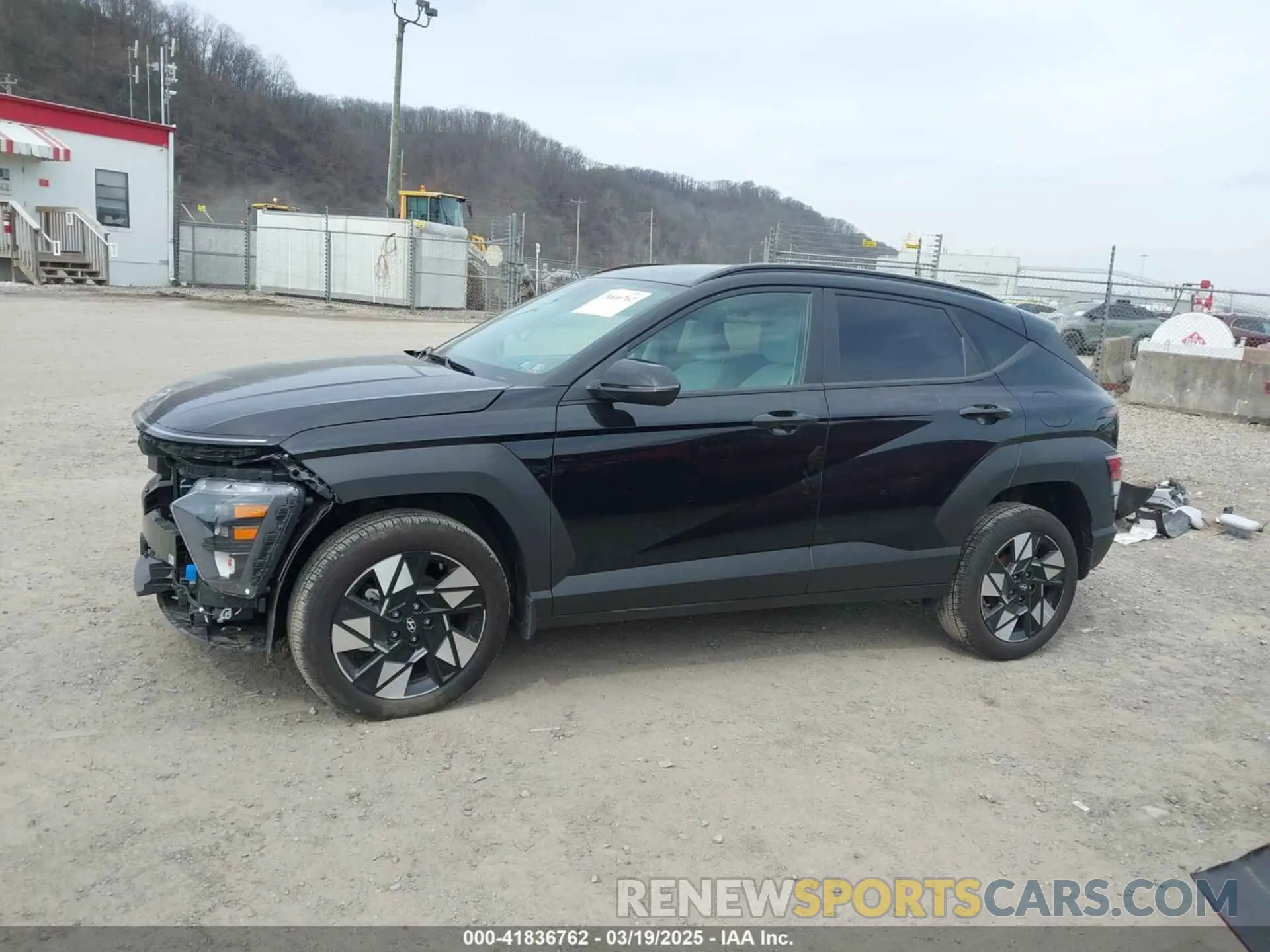 15 Photograph of a damaged car KM8HCCAB6SU189627 HYUNDAI KONA 2025