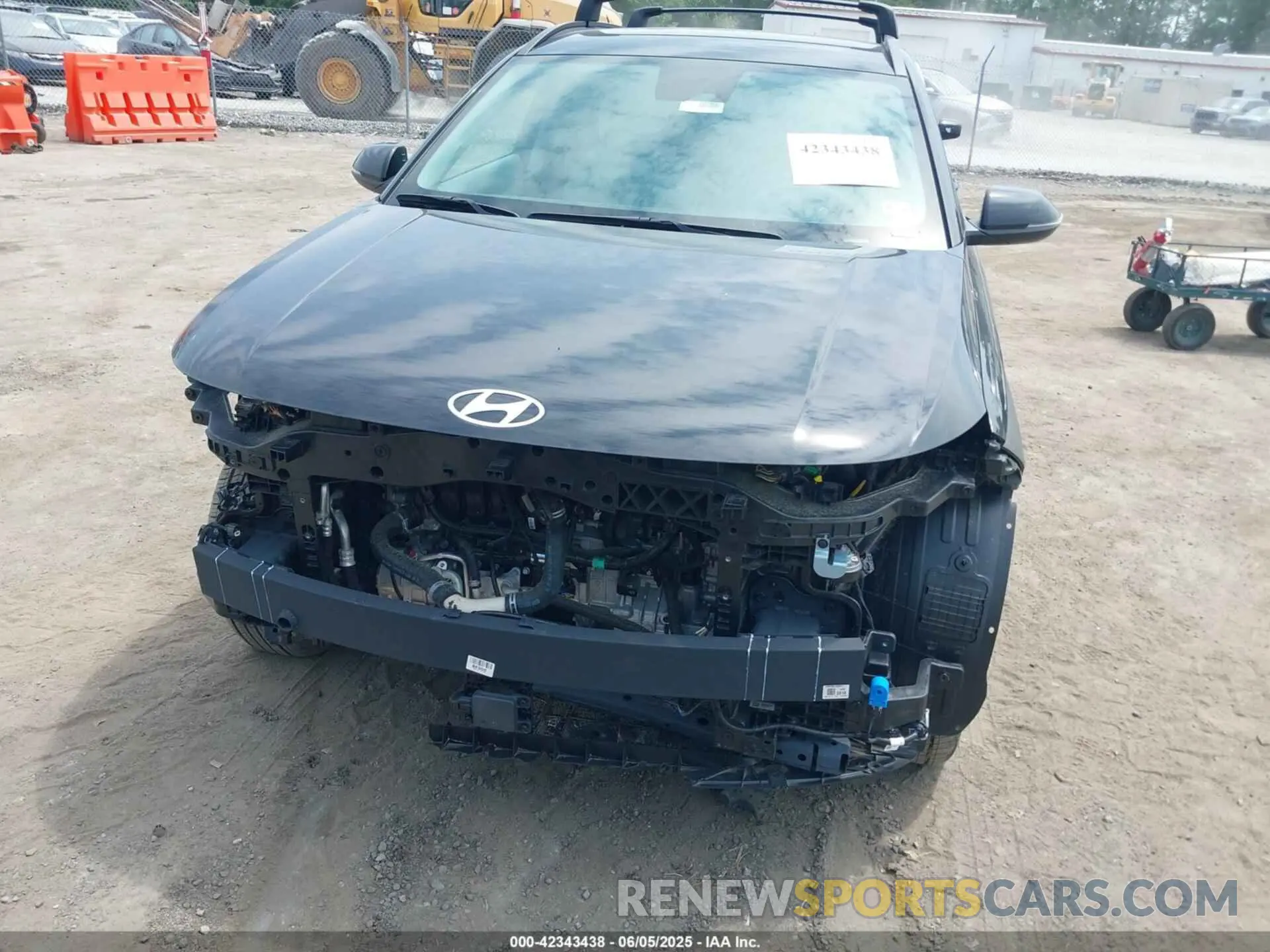 12 Photograph of a damaged car KM8HCCAB6SU189630 HYUNDAI KONA 2025