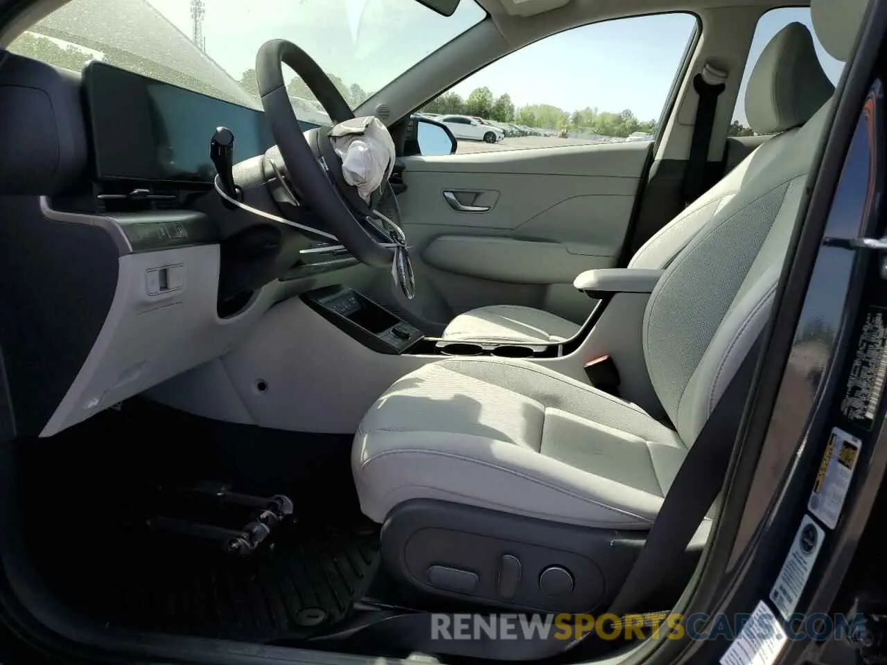 7 Photograph of a damaged car KM8HECA36SU269268 HYUNDAI KONA 2025