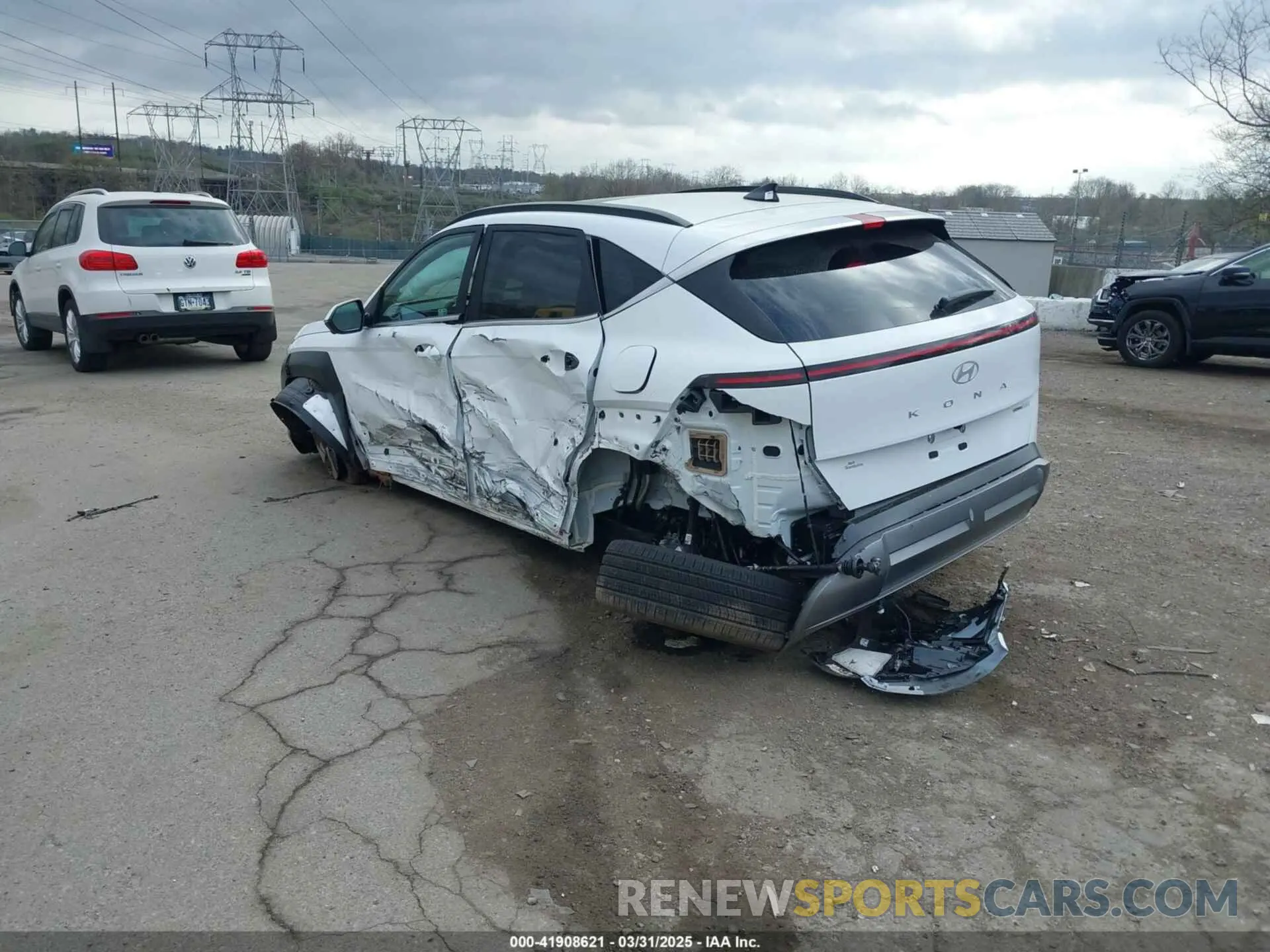 3 Photograph of a damaged car KM8HECA39SU243005 HYUNDAI KONA 2025