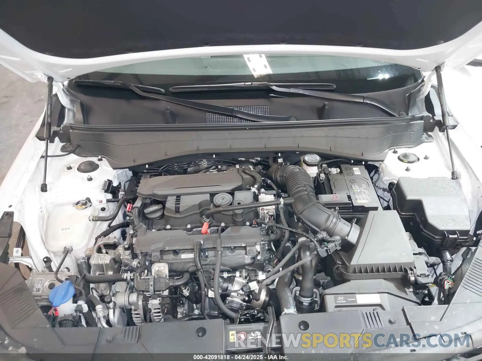 10 Photograph of a damaged car KM8HECA3XSU206495 HYUNDAI KONA 2025